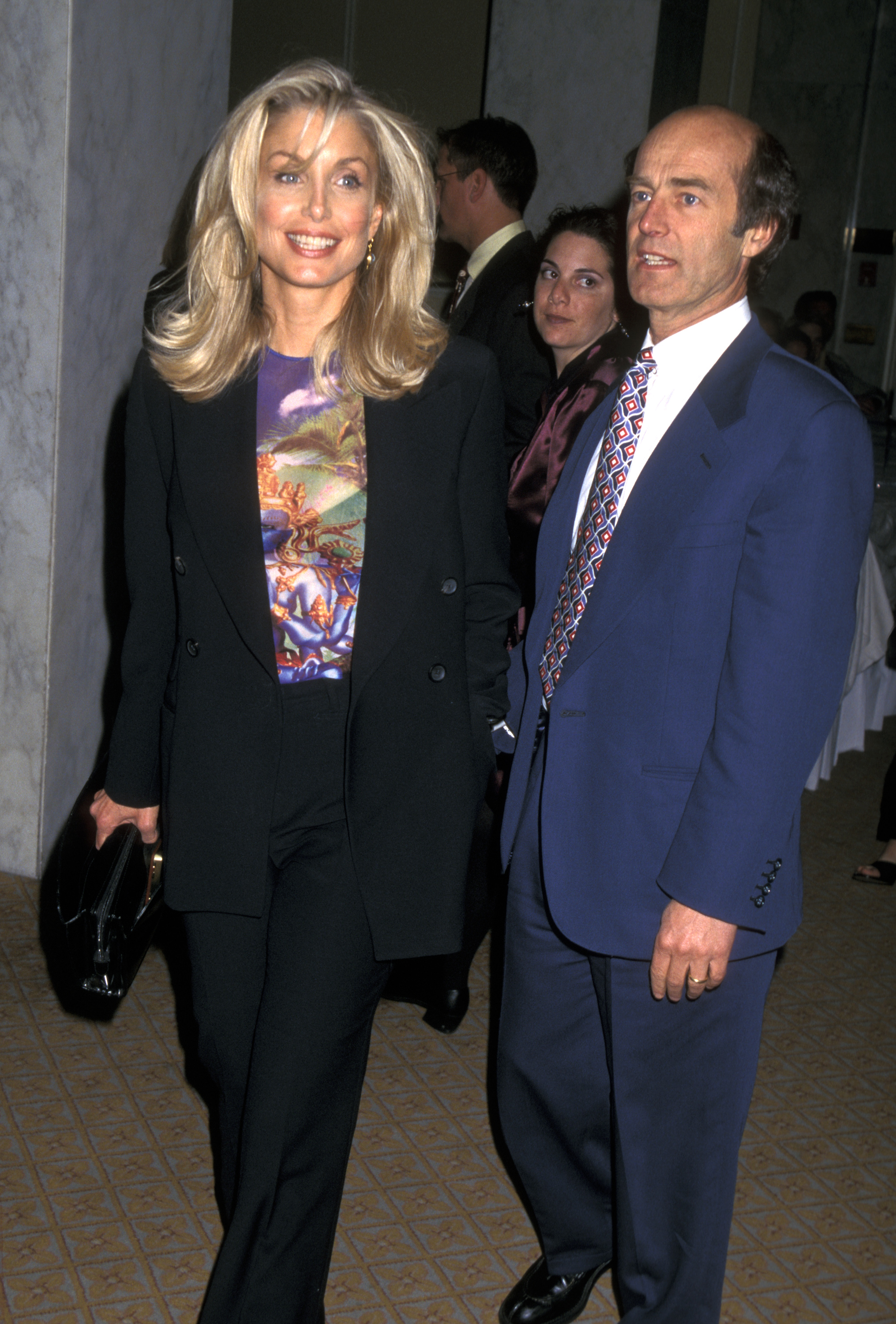 Heather Thomas y su marido Harry M. Brittenham en Beverly Hills, California, el 9 de abril de 1997 | Fuente: Getty Images