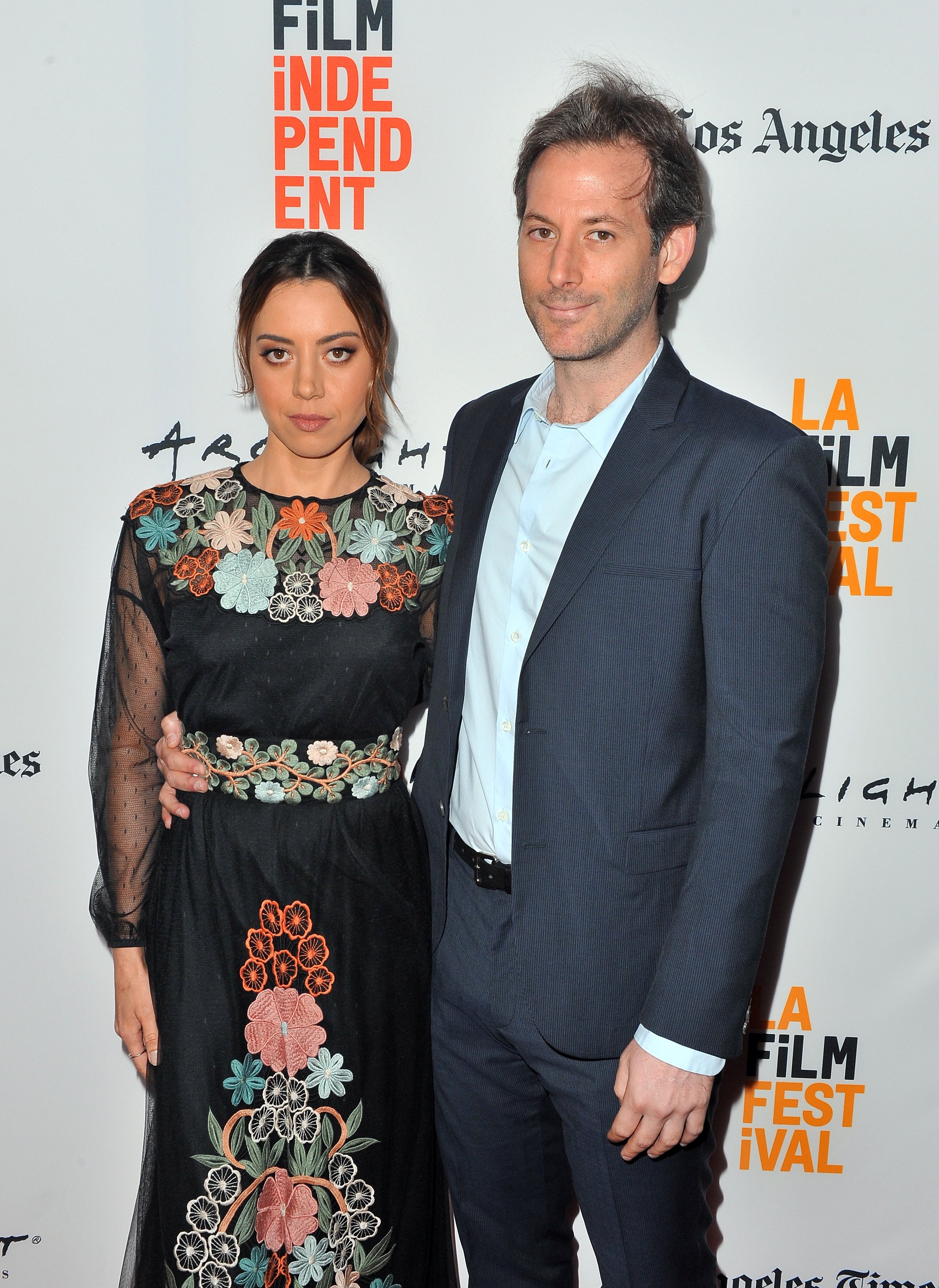 Aubrey Plaza y Jeff Baena en la proyección de "The Little Hours" en el Festival de Cine de Los Angeles de 2017 en Culver City | Fuente: Getty Images