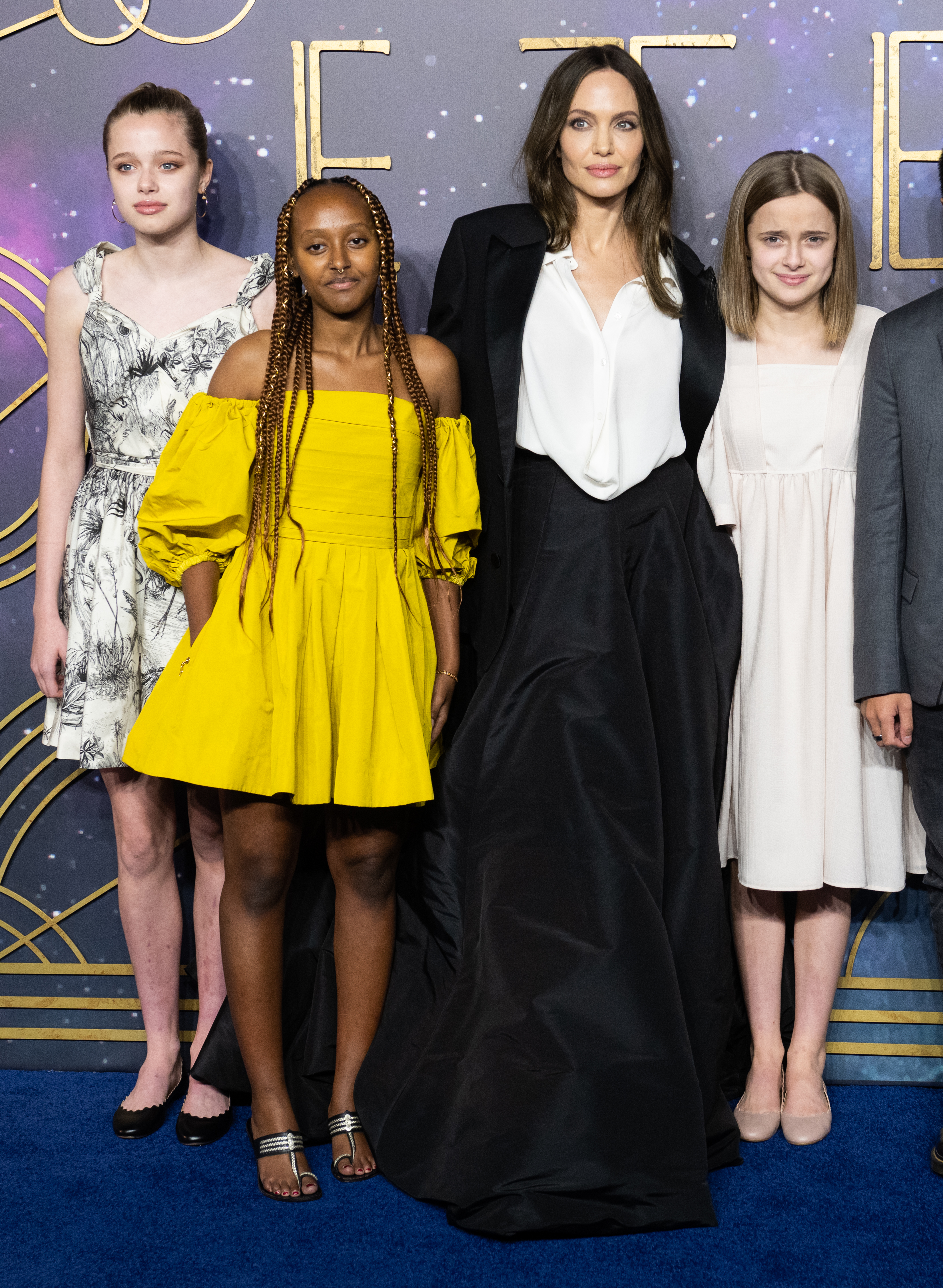 Shiloh, Zahara, Angelina Jolie y Vivienne Jolie-Pitt en BFI IMAX Waterloo el 27 de octubre de 2021 en Londres, Inglaterra | Foto: Getty Images