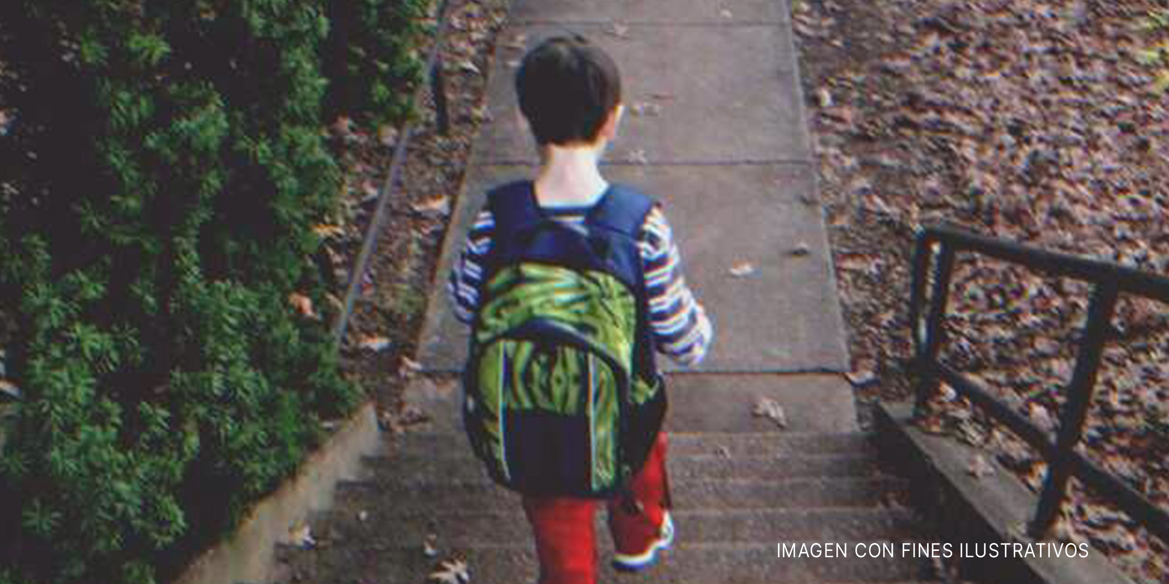Niño con su mochila | Foto: Flickr.com/woodleywonderworks