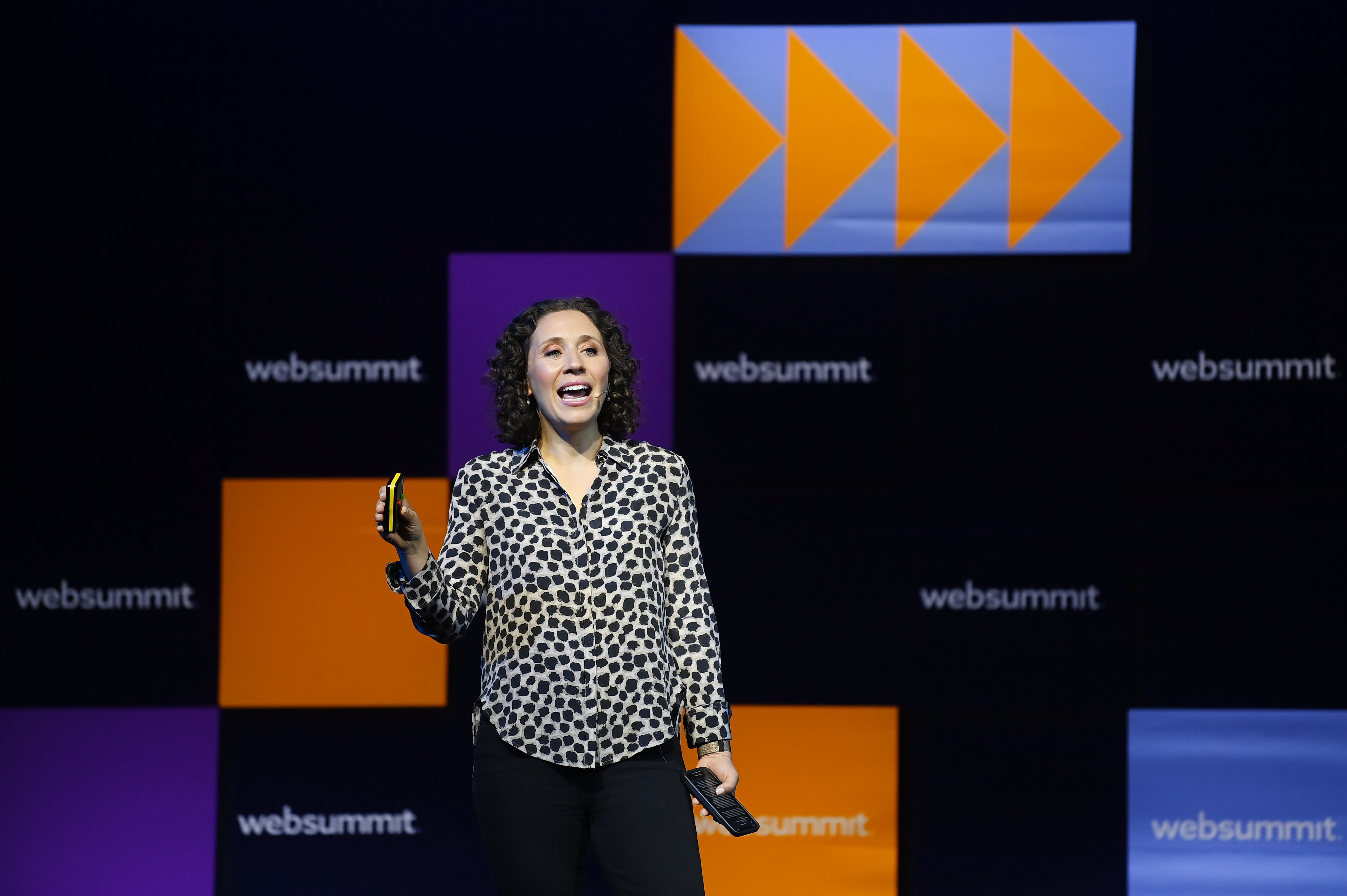 Julie Pace, editora ejecutiva de AP, durante la Cumbre de la Web en Lisboa, Portugal, el 2 de noviembre de 2022. | Fuente: Getty Images