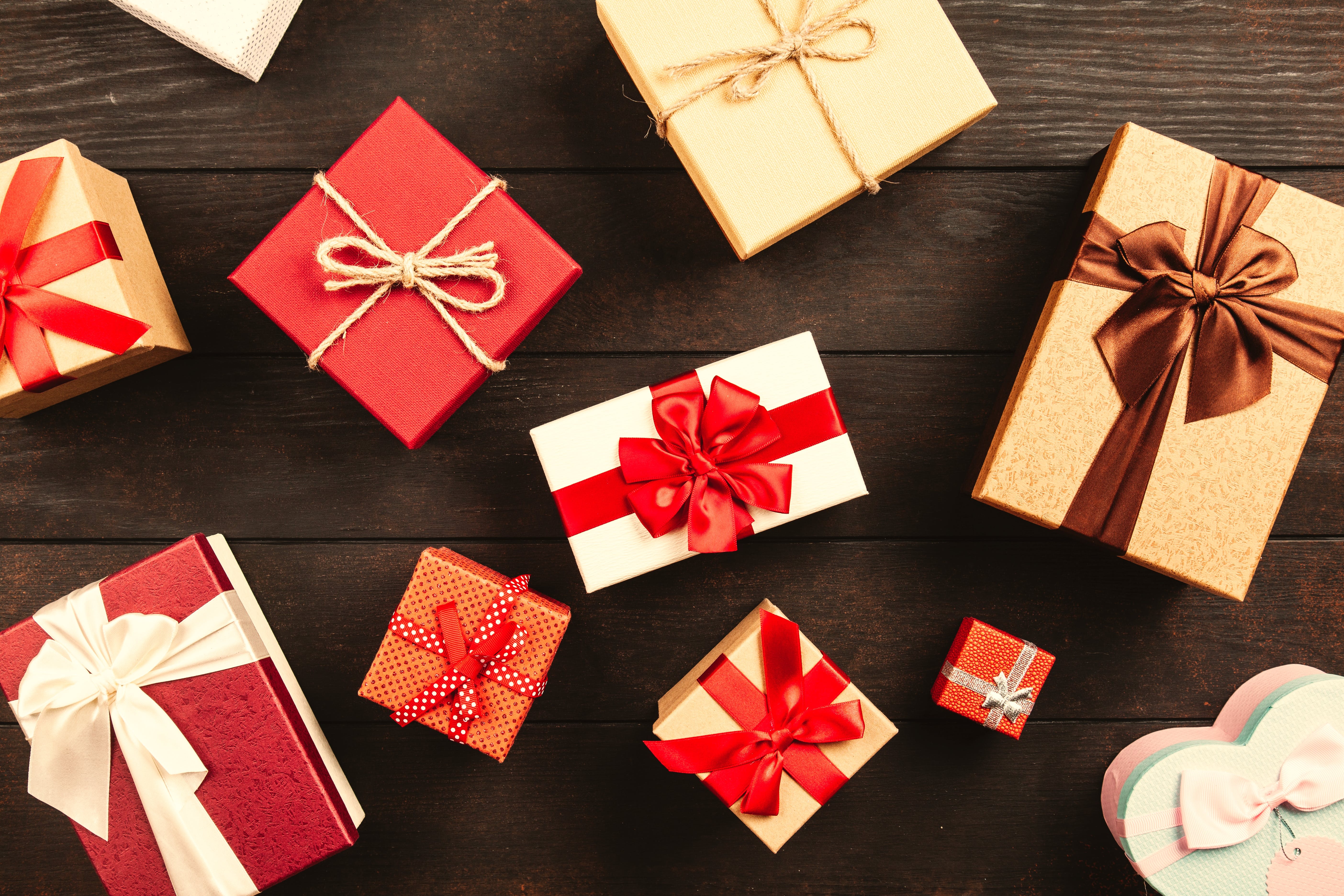 Cajas de regalo. | Fuente: Pexels