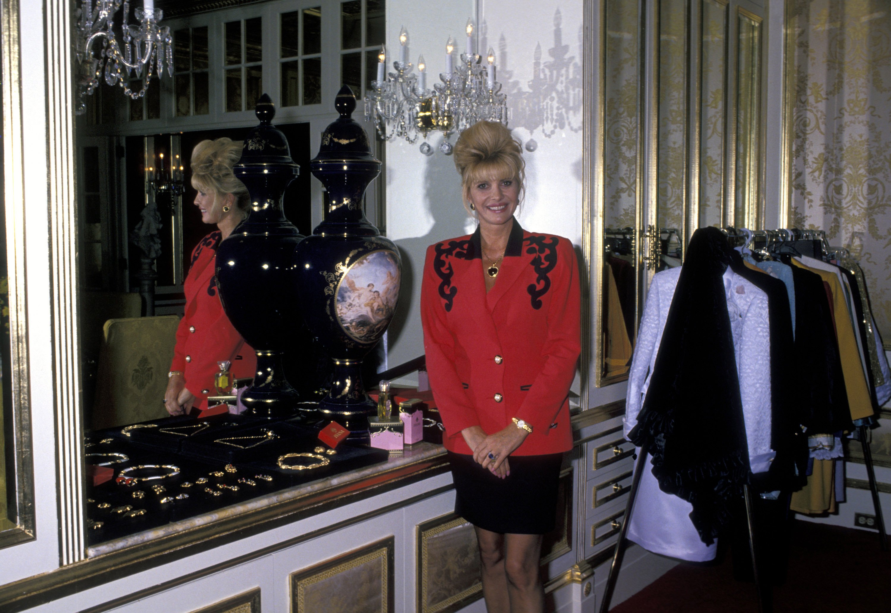 Ivana Trump durante una sesión de fotos exclusiva en su casa, el 27 de septiembre de 1994 en Nueva York. ┃ Foto: Getty Images