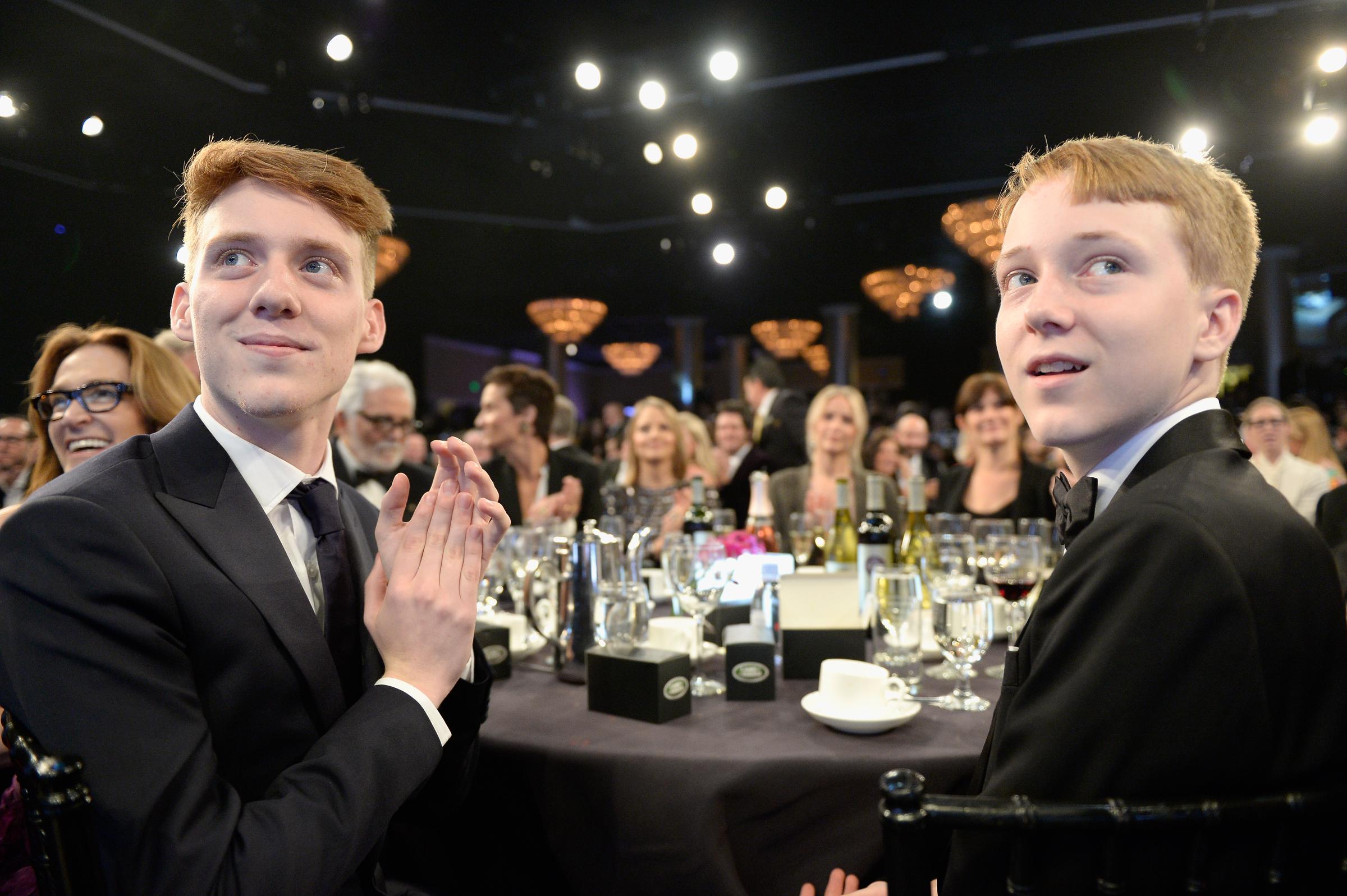 Charles y Kit Bernard Foster en los AMD British Academy Britannia Awards el 28 de octubre de 2016, en Beverly Hills, California | Fuente: Getty Images