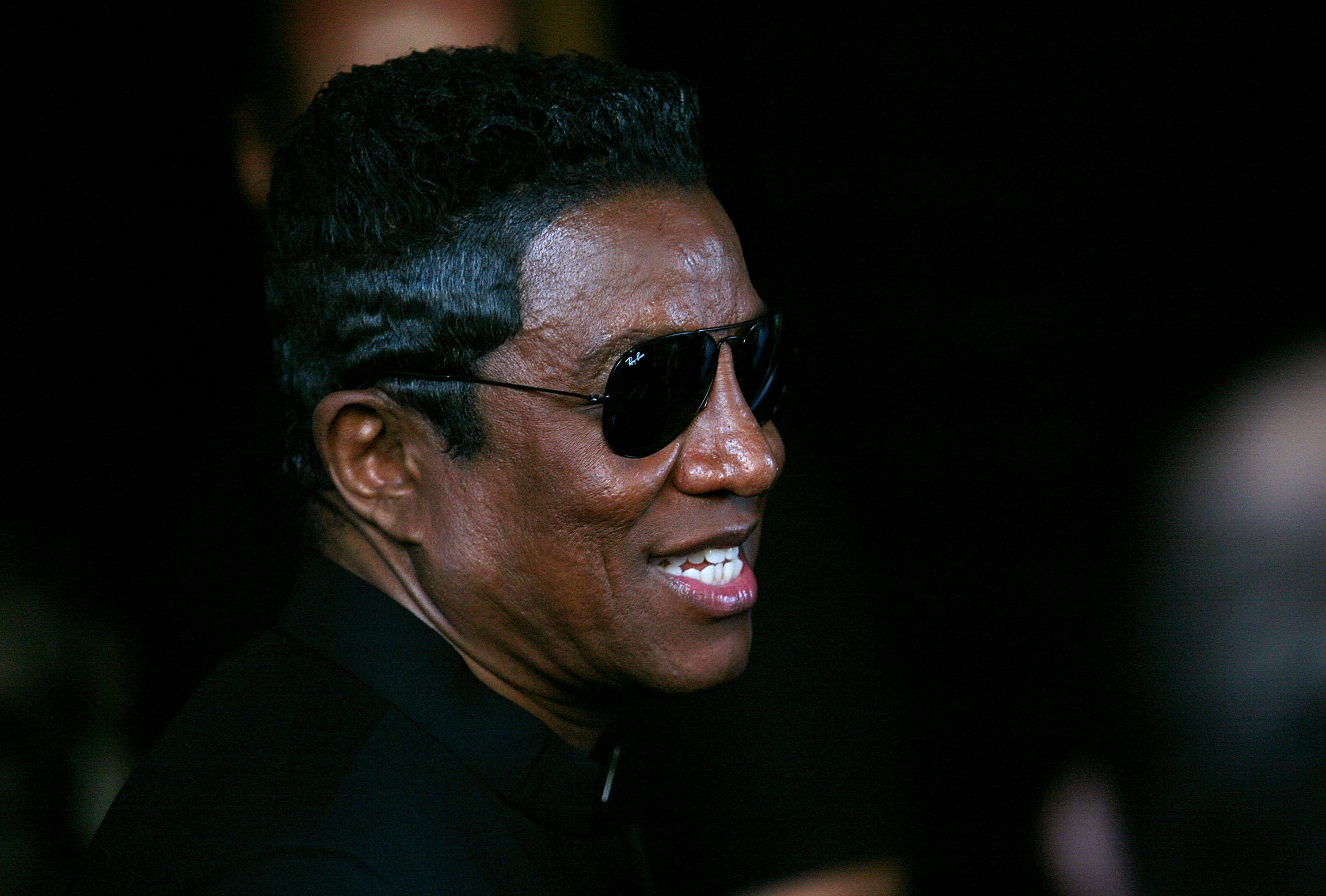 Jermaine Jackson en una recepción para promocionar "The Jacksons: A Family Dynasty" el 16 de febrero de 2010, en Sidney, Australia | Fuente: Getty Images