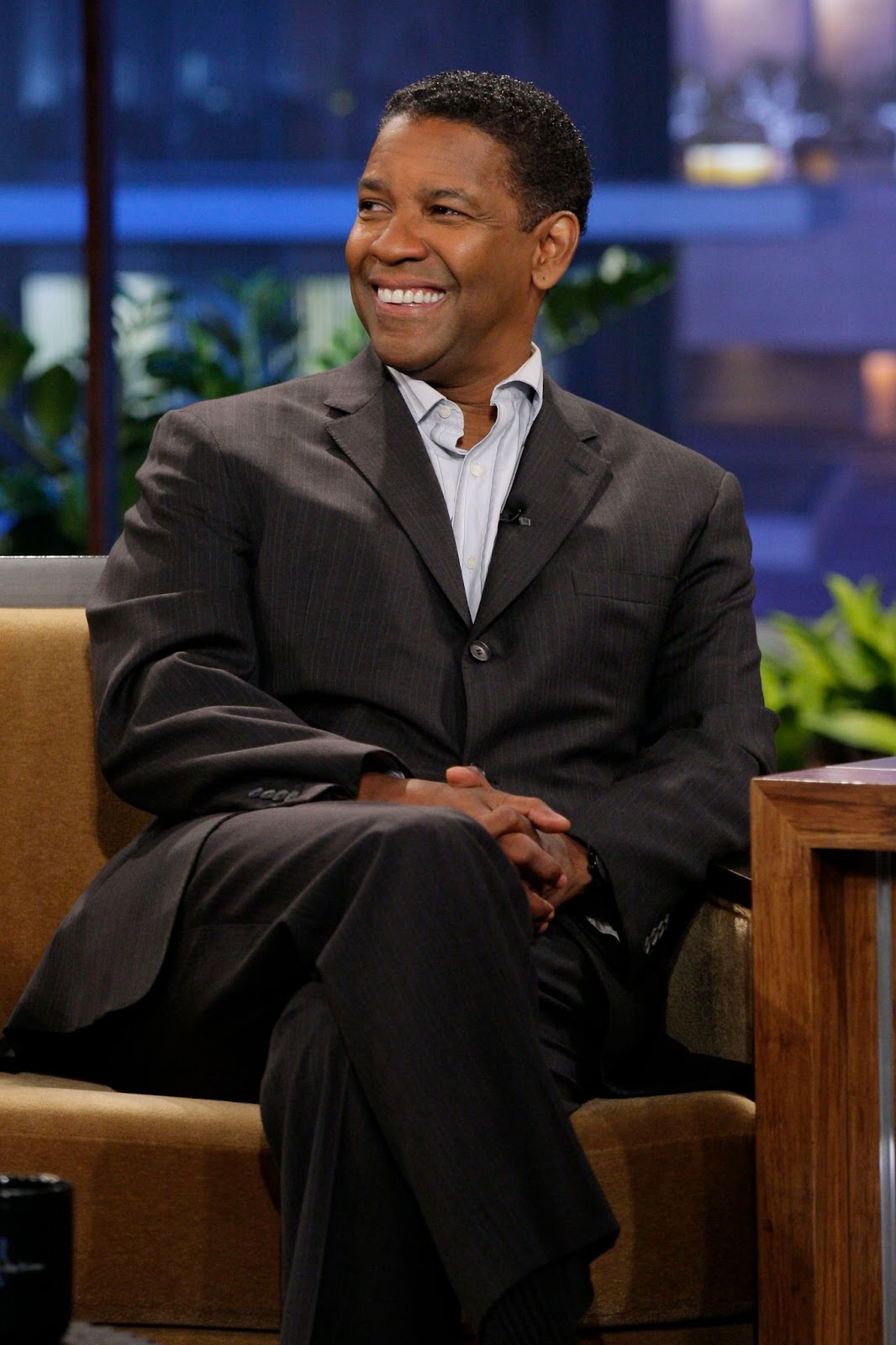 Denzel Washington en "The Tonight Show with Jay Leno" el 23 de octubre de 2012 | Fuente: Getty Images