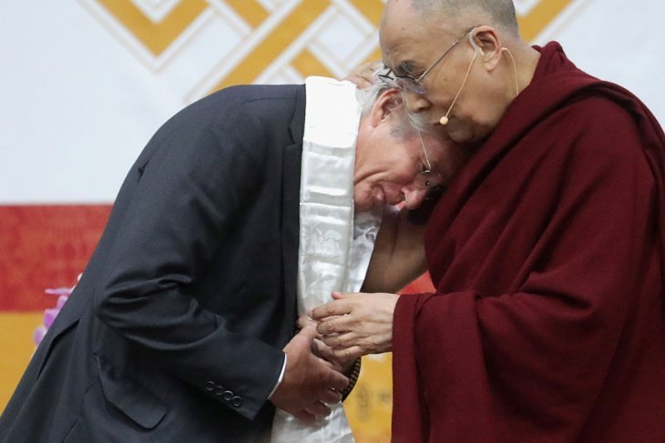 El budismo cambió la vida de Richard Gere. | Foto: Getty Images/GlobalImagesUkraine