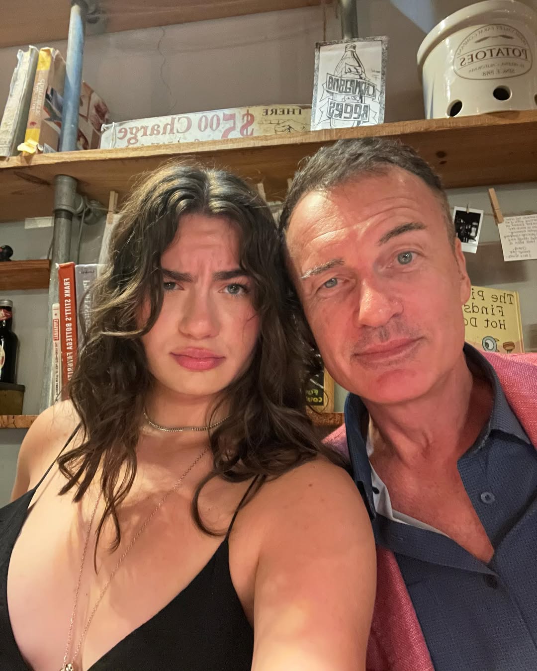 Julian y Madison McMahon en un post del 16 de octubre de 2022 | Fuente: Instagram/madison.em