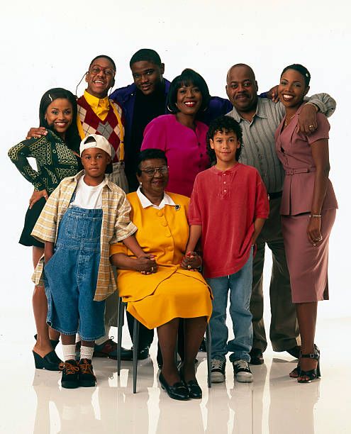 Kellie Williams y el elenco de "Family Matters" en 1996 |  Fuente: Getty Images