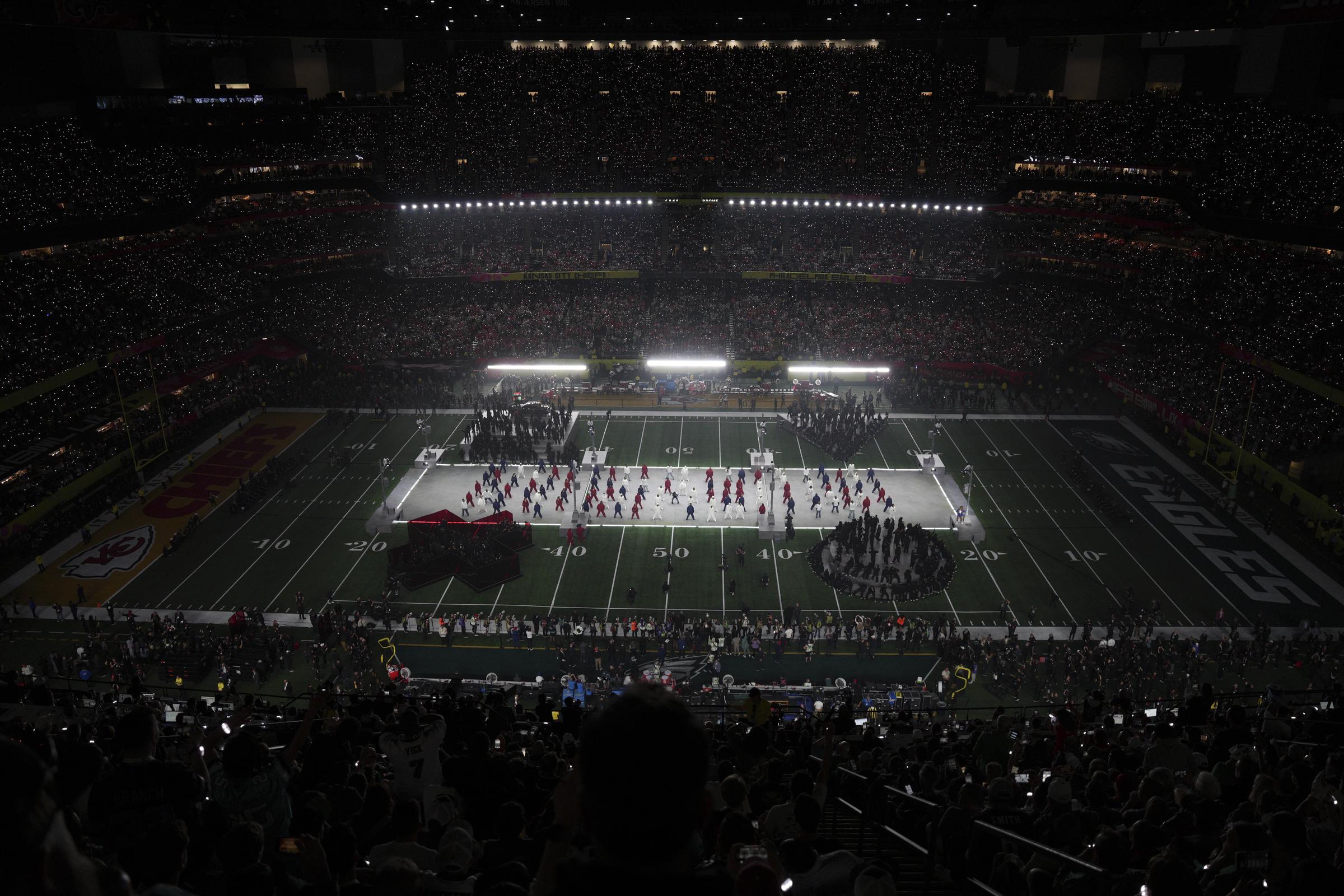 Kendrick Lamar actúa durante el Super Bowl LIX el 9 de febrero de 2025 | Fuente: Getty Images