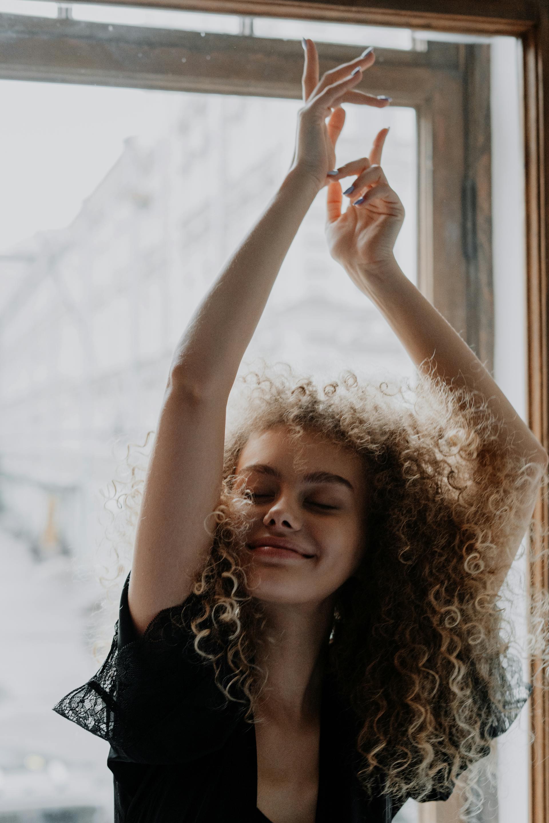 Una mujer feliz | Fuente: Pexels