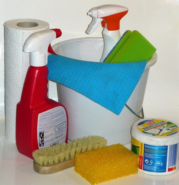 Implementos de limpieza. | Foto: Pxhere. 