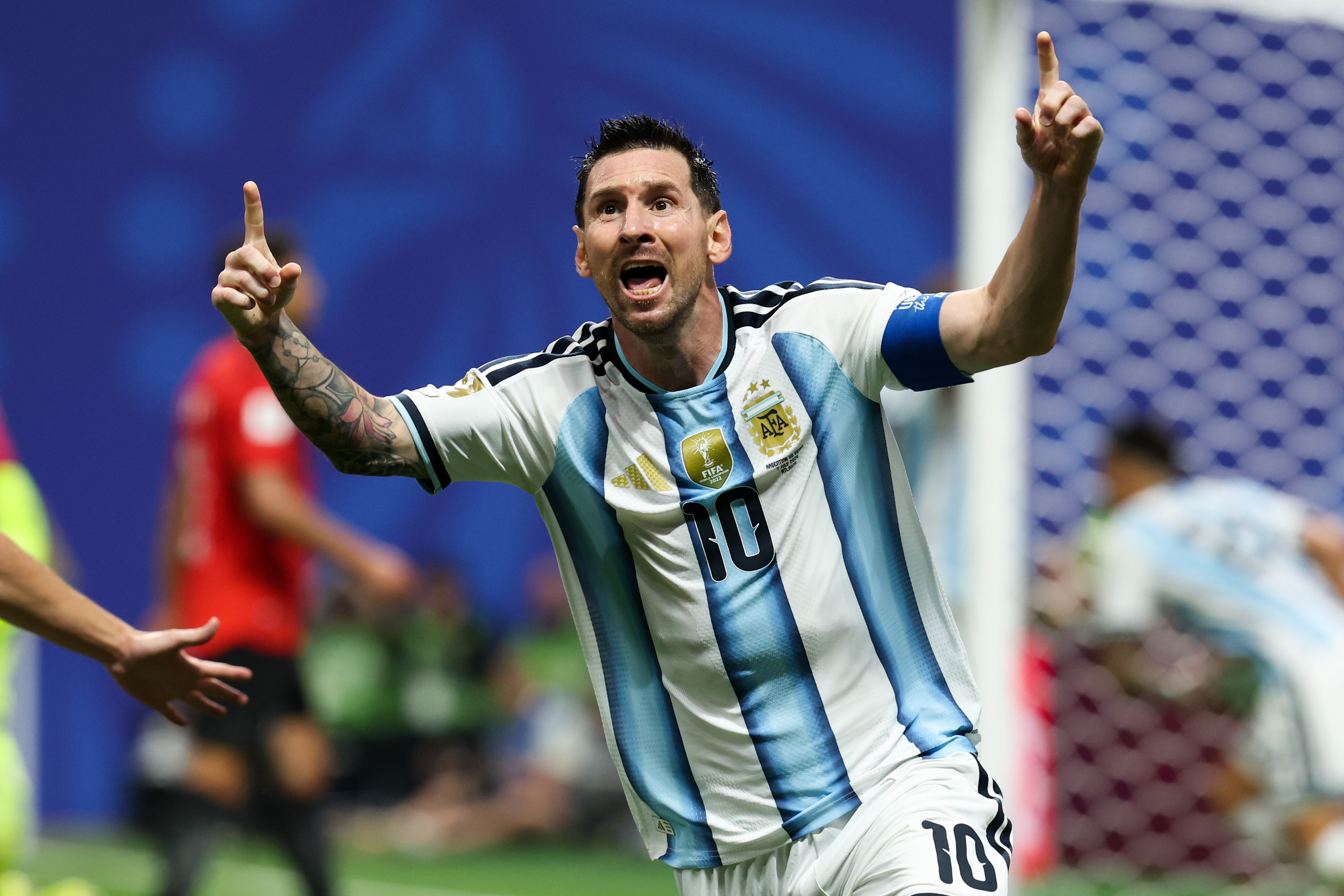 Lionel Messi, de Argentina, celebra tras marcar un gol durante el partido de octavos de final de la Copa Mundial de la FIFA 2026 entre Argentina y Egipto en el Estadio de Atlanta el 7 de julio de 2026 en Atlanta, Georgia. | Fuente: Getty Images