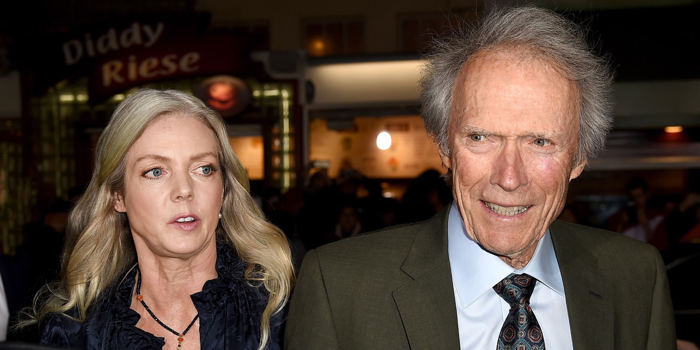 Christina Sandera y Clint Eastwood | Fuente: Getty Images