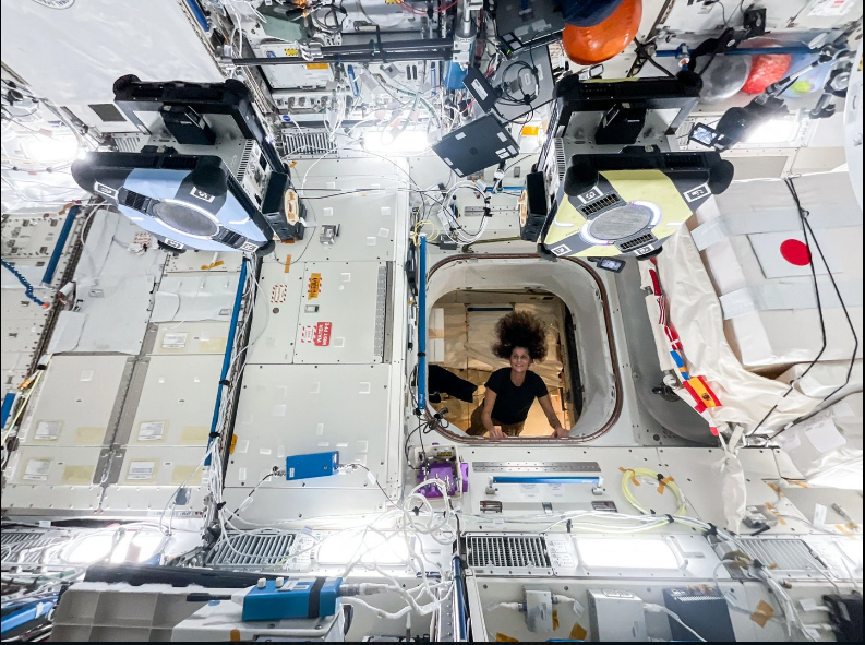 Una foto de Sunita Williams en el espacio publicada el 24 de agosto de 2024 | Fuente: X/NASA