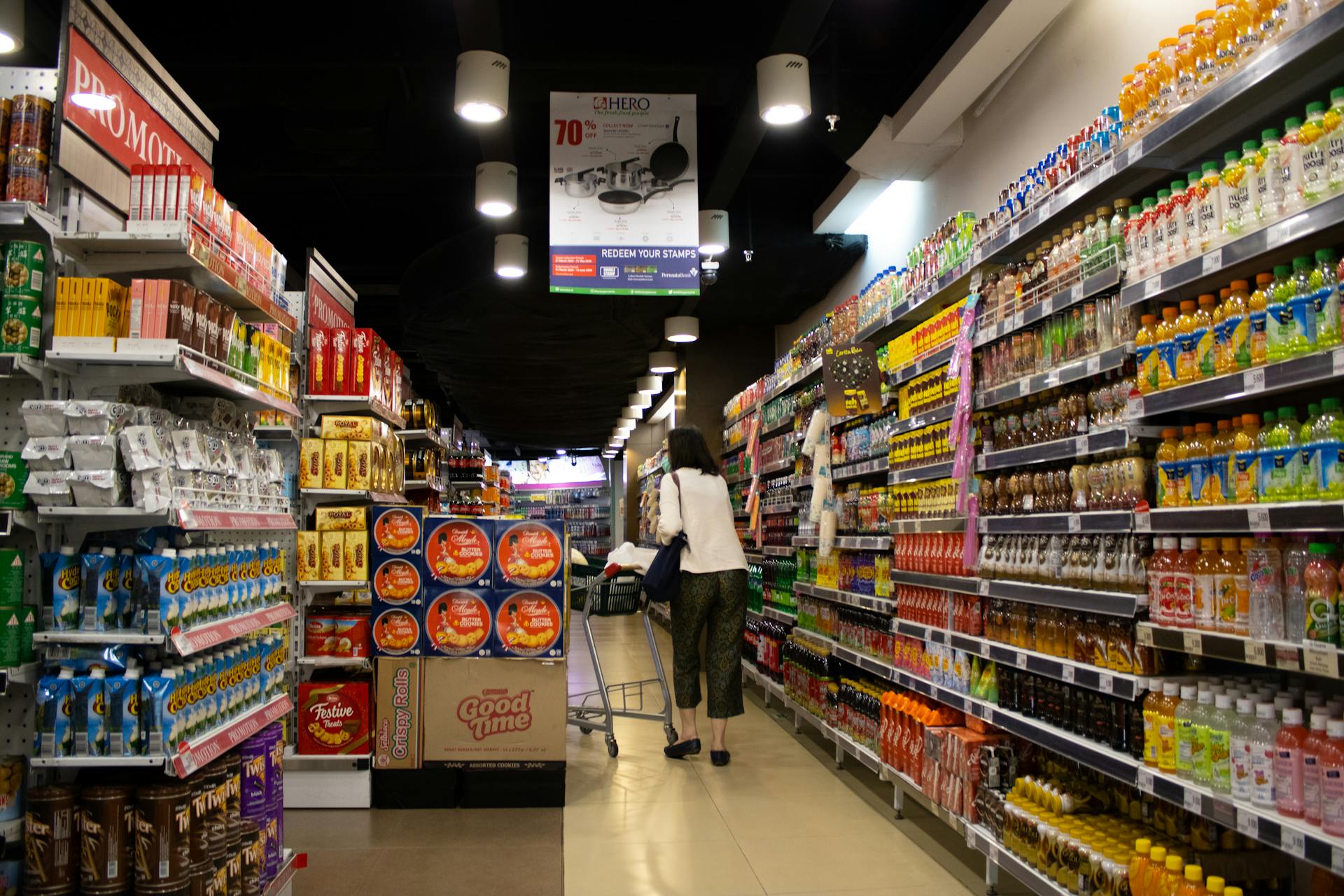 Pasillo en un supermercado | Foto: Pexels