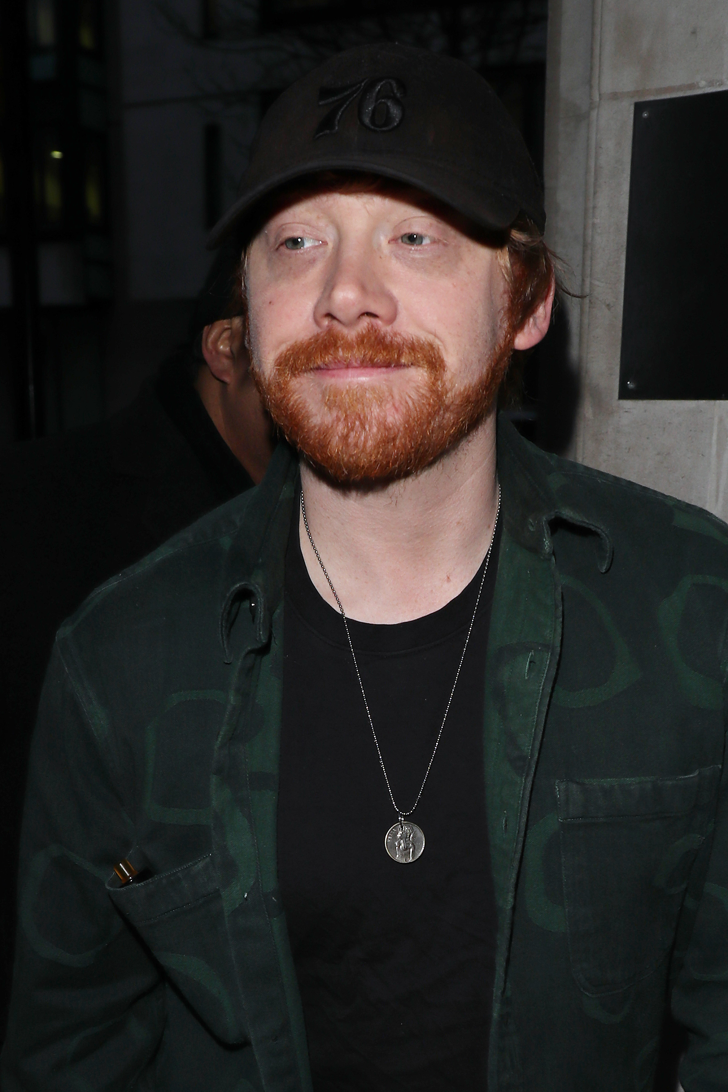 Rupert Grint en BBC Radio 2 para promocionar su película "Knock at the Cabin" el 27 de enero de 2023, en Londres, Inglaterra | Fuente: Getty Images