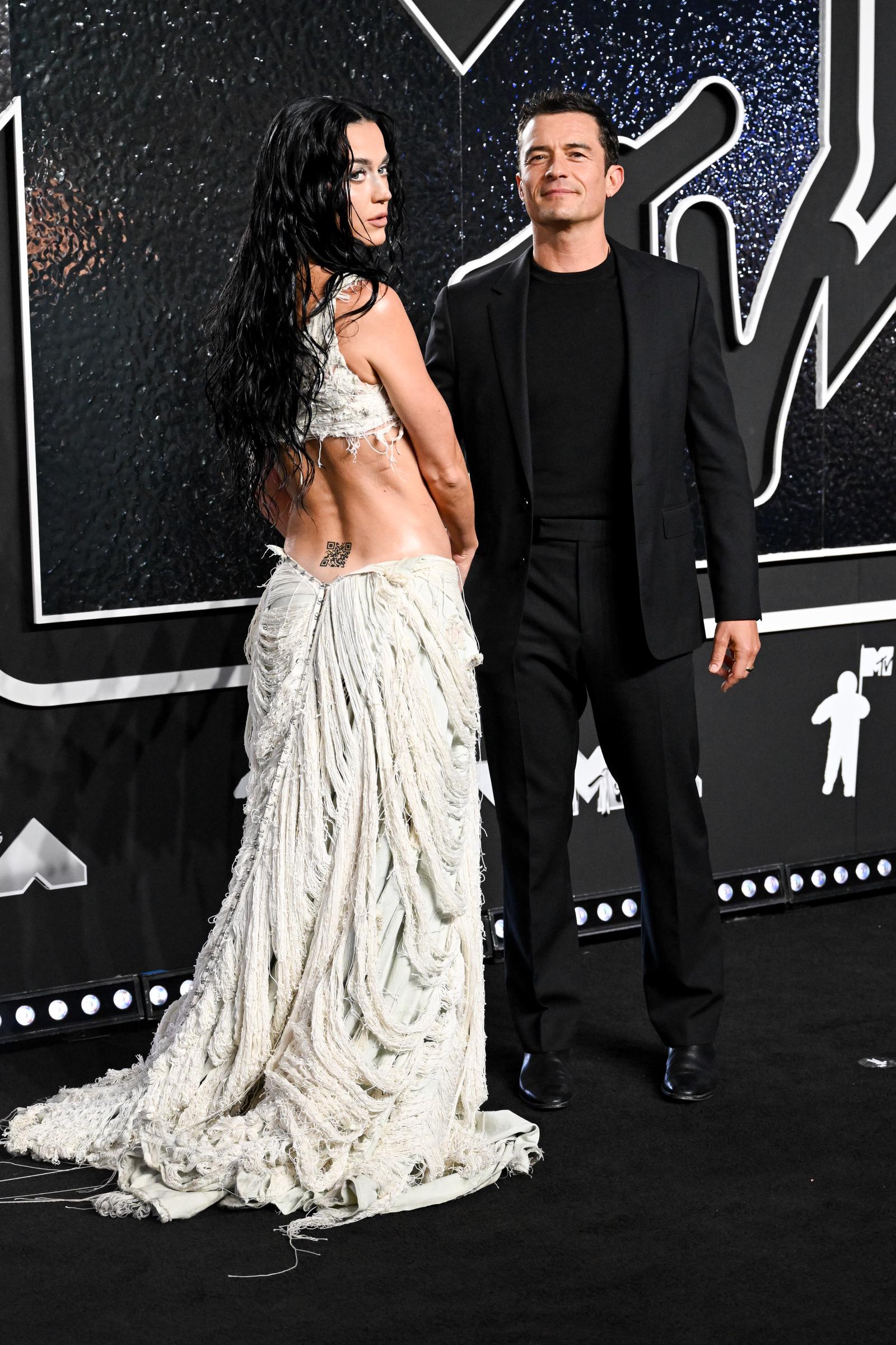 Katy Perry y Orlando Bloom asisten a los MTV Video Music Awards 2024 en el UBS Arena de Elmont, Nueva York, el 11 de septiembre de 2024 | Fuente: Getty Images