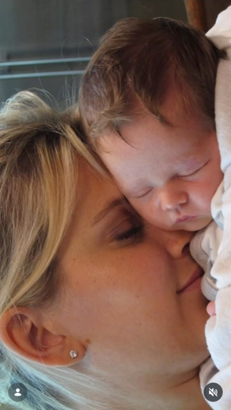 Luisana Lopilato con su hijo Noah de bebé | Fuente: Instagram/luisanalopilato