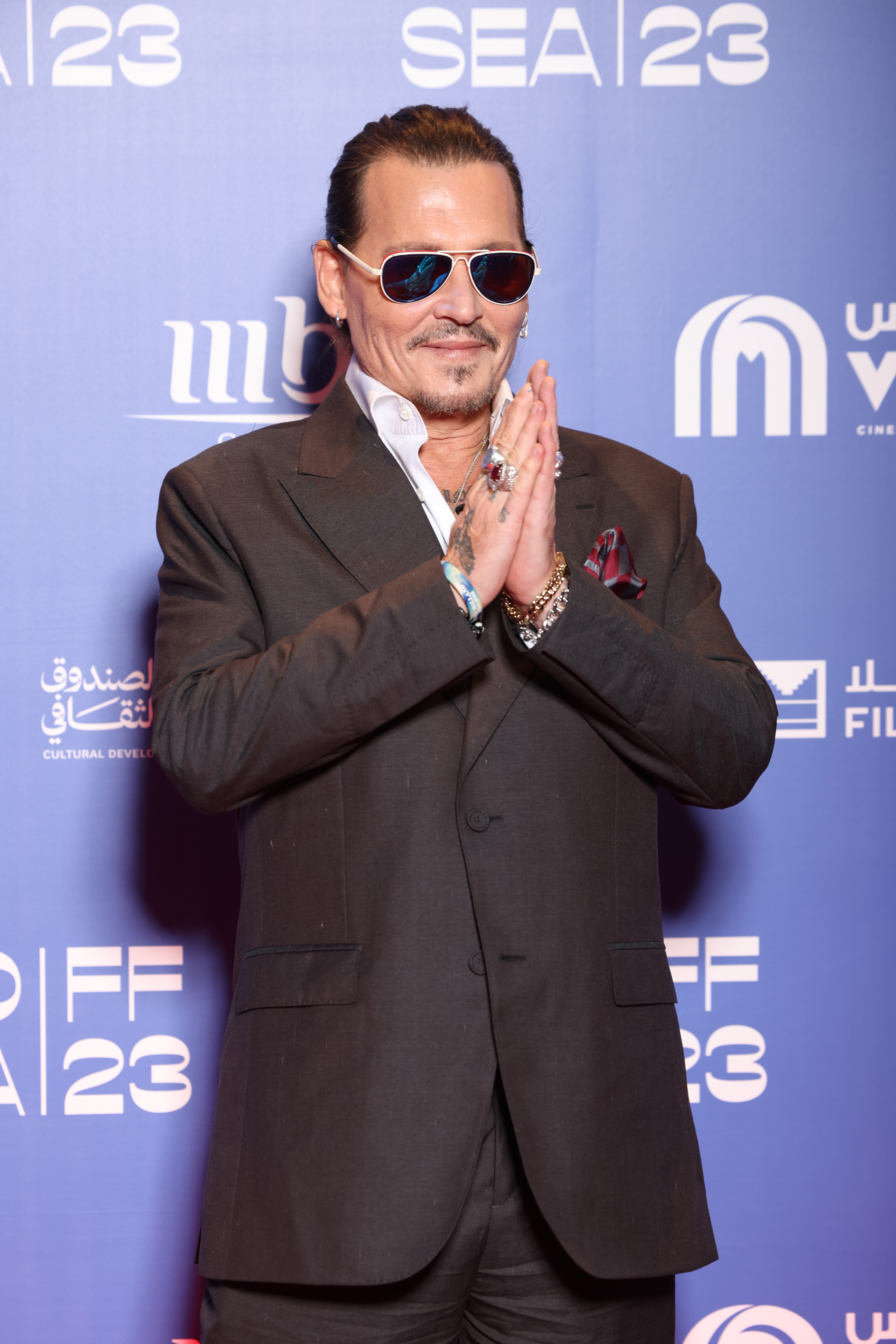 Johnny Depp en el Festival Internacional de Cine del Mar Rojo en Jeddah, Arabia Saudí, el 1 de diciembre de 2023 | Foto: Getty Images