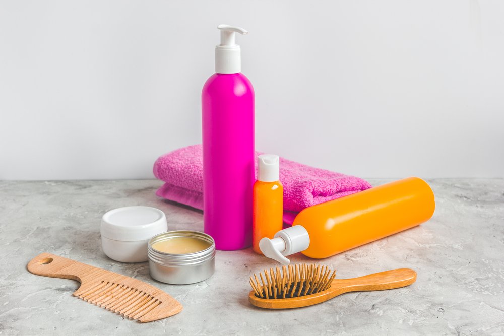 Productos para el cuidado del cabello. | Foto: Shutterstock