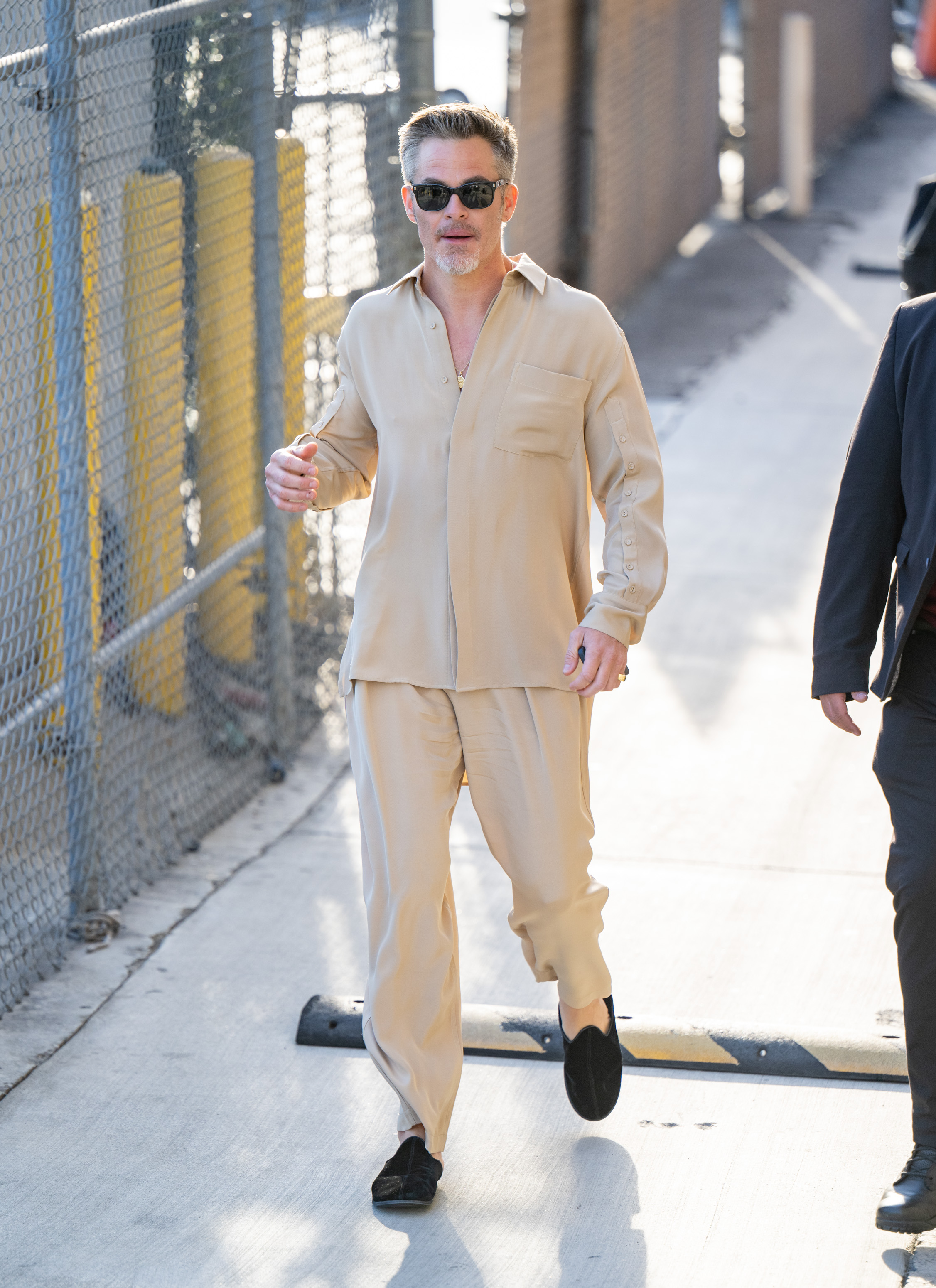 Chris Pine visto en "Jimmy Kimmel Live" el 27 de marzo de 2023 en Los Ángeles, California. | Fuente: Getty Images
