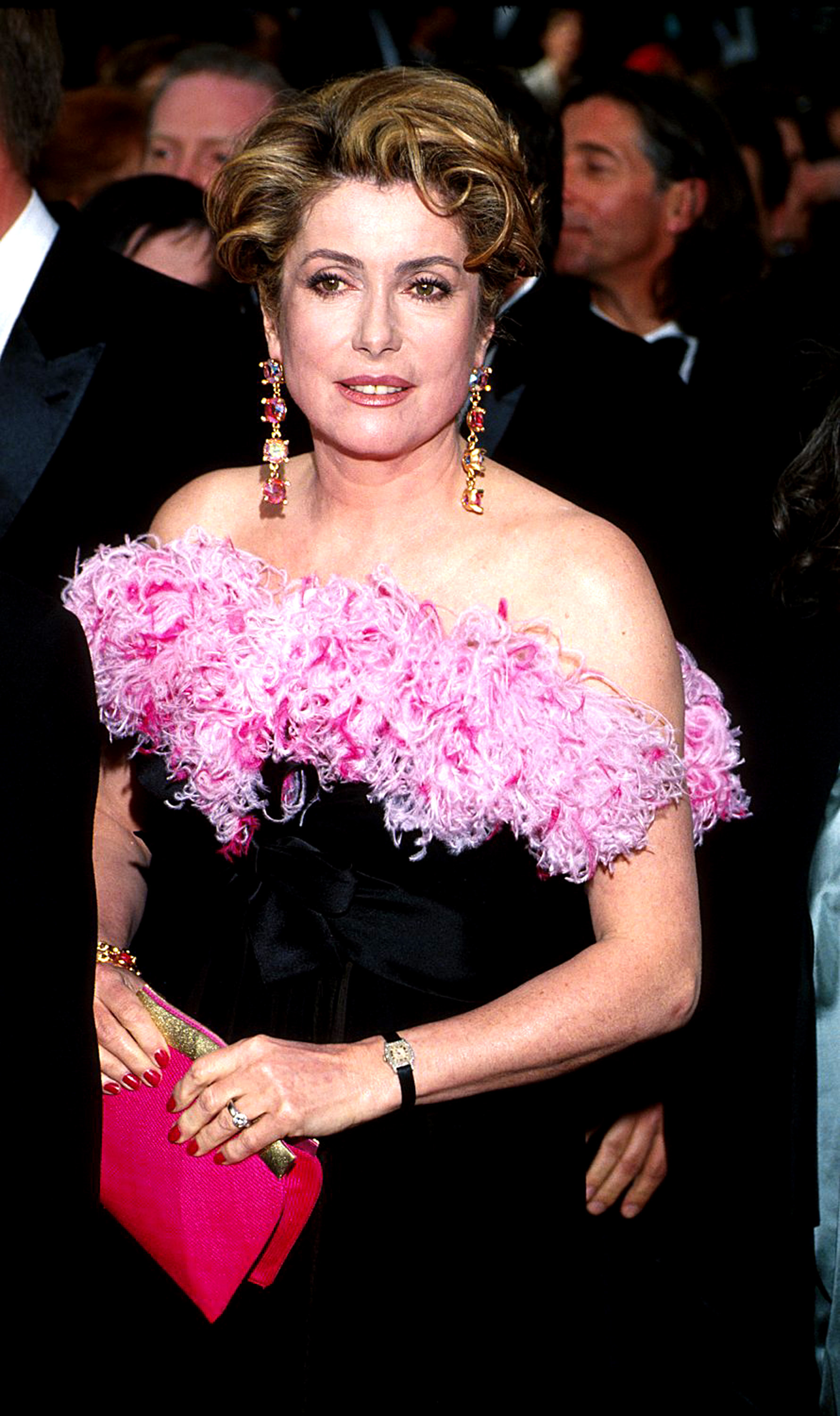 Catherine Deneuve en la 65 edición de los Premios de la Academia. | Fuente: Getty Images