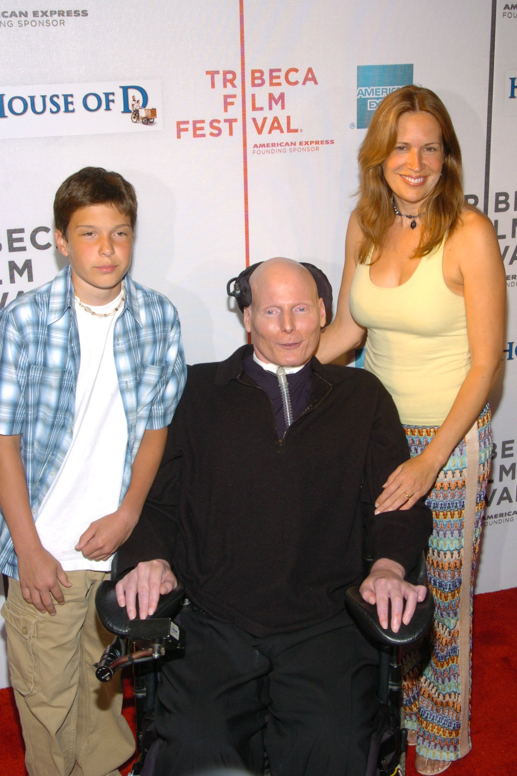 Will, Christopher y Dana Reeve durante el estreno de "House of D" en el 3er Festival Anual de Cine de Tribeca, el 7 de mayo de 2004, en Nueva York | Fuente: Getty Images