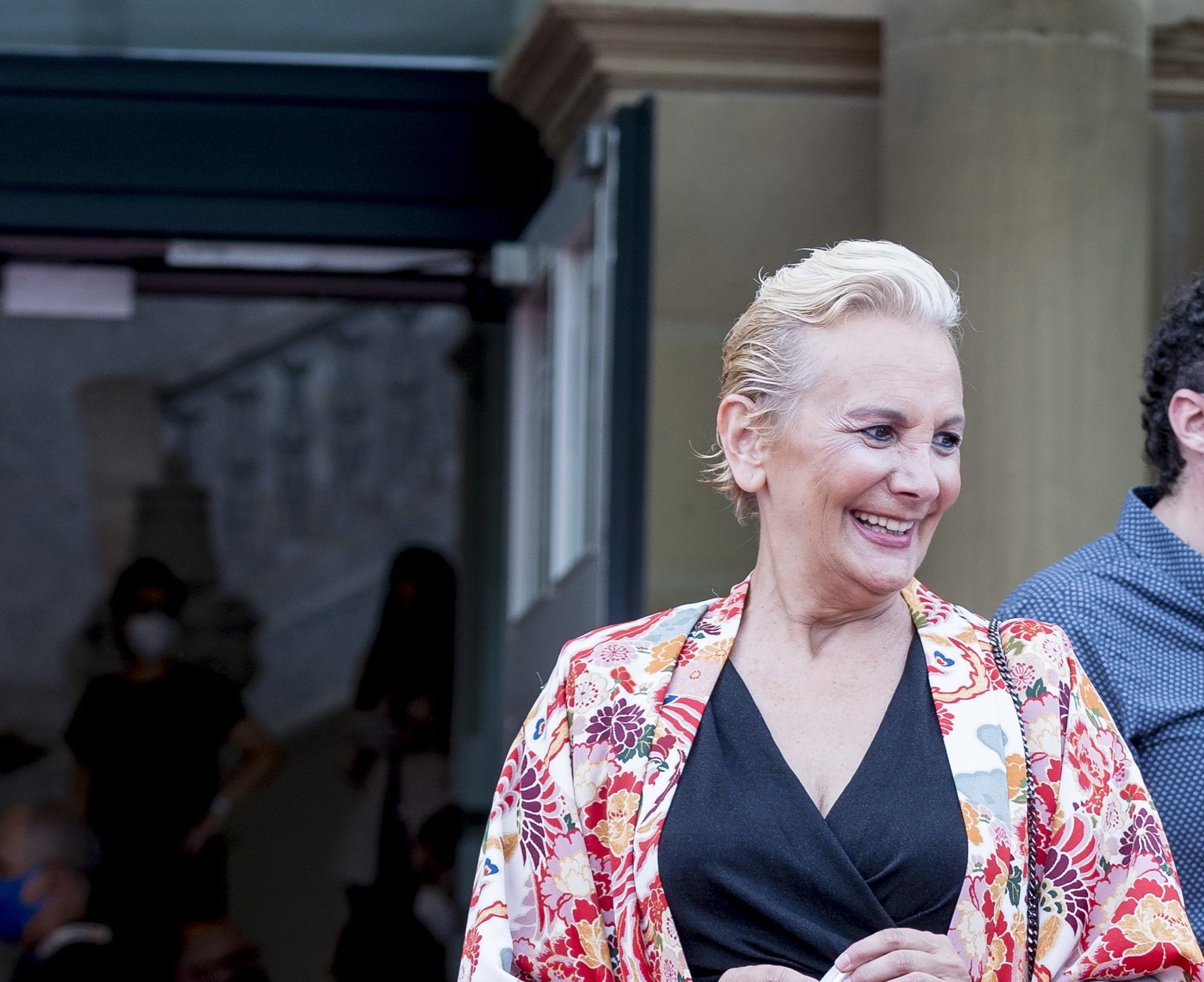 Elena Irureta llegando al Festival de Cine de San Sebastián 2020 | Foto: Getty Images