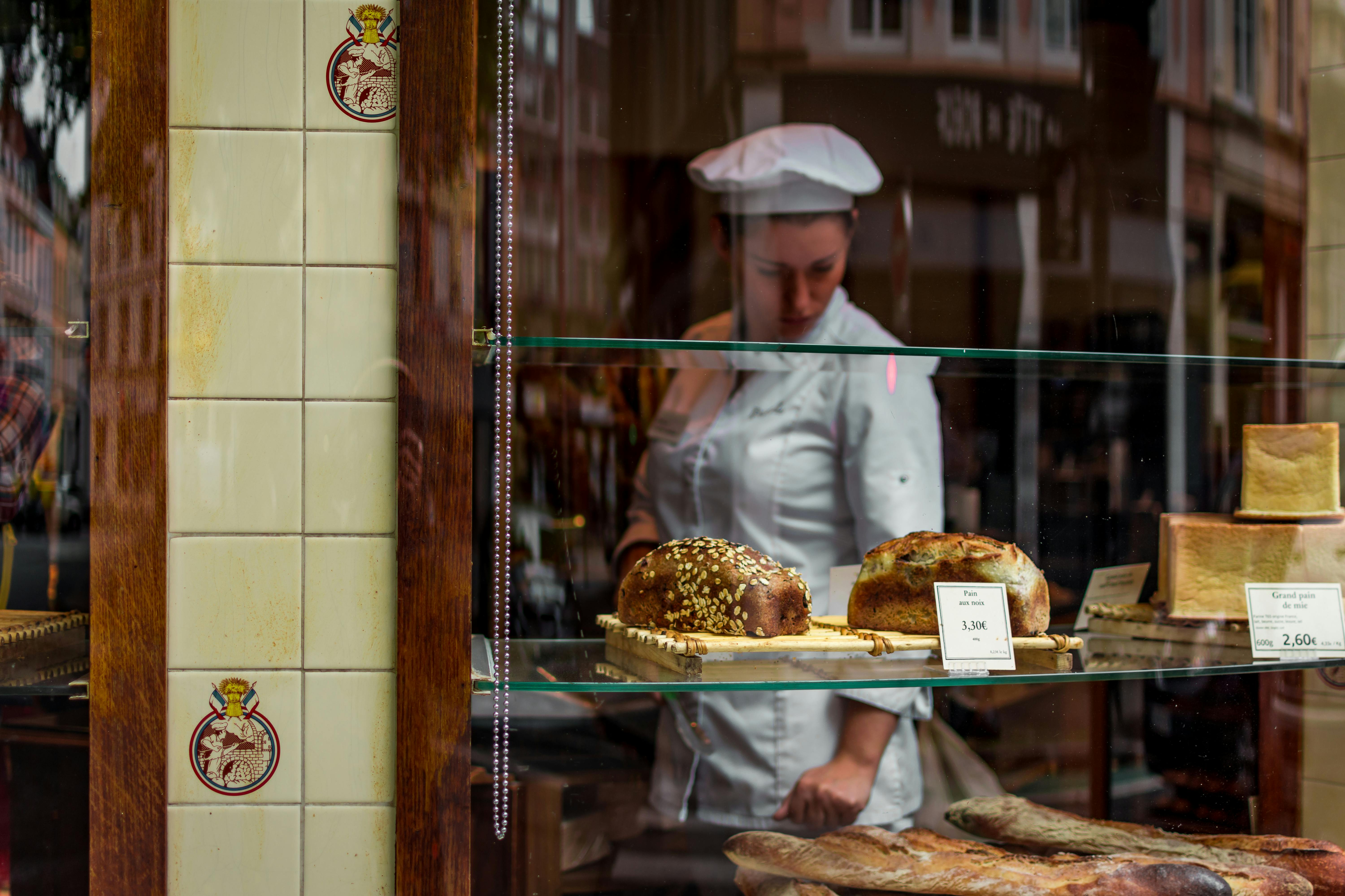 Chef observando exhibición | Foto: Pexels