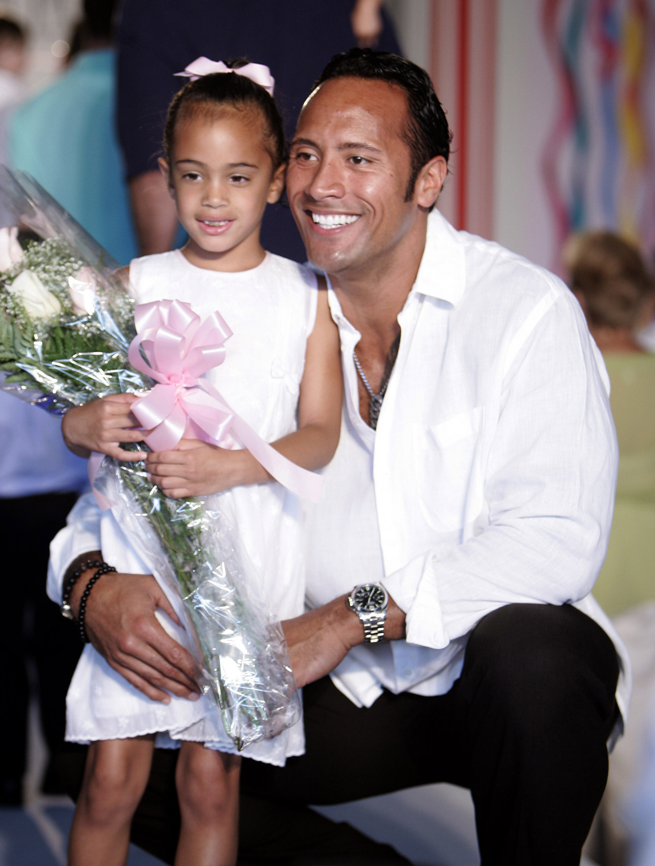 Dwayne y Simone Johnson fotografiados el 3 de junio de 2006 | Fuente: Getty Images