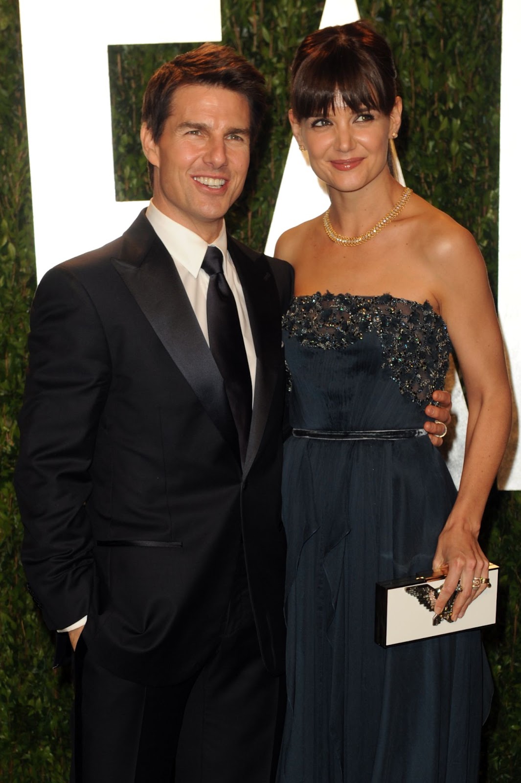 Tom Cruise y Katie Holmes asistieron a la 18ª fiesta anual de los Oscar de Vanity Fair en 2012, derrochando glamour en medio de una época turbulenta de su matrimonio | Fuente: Getty Images