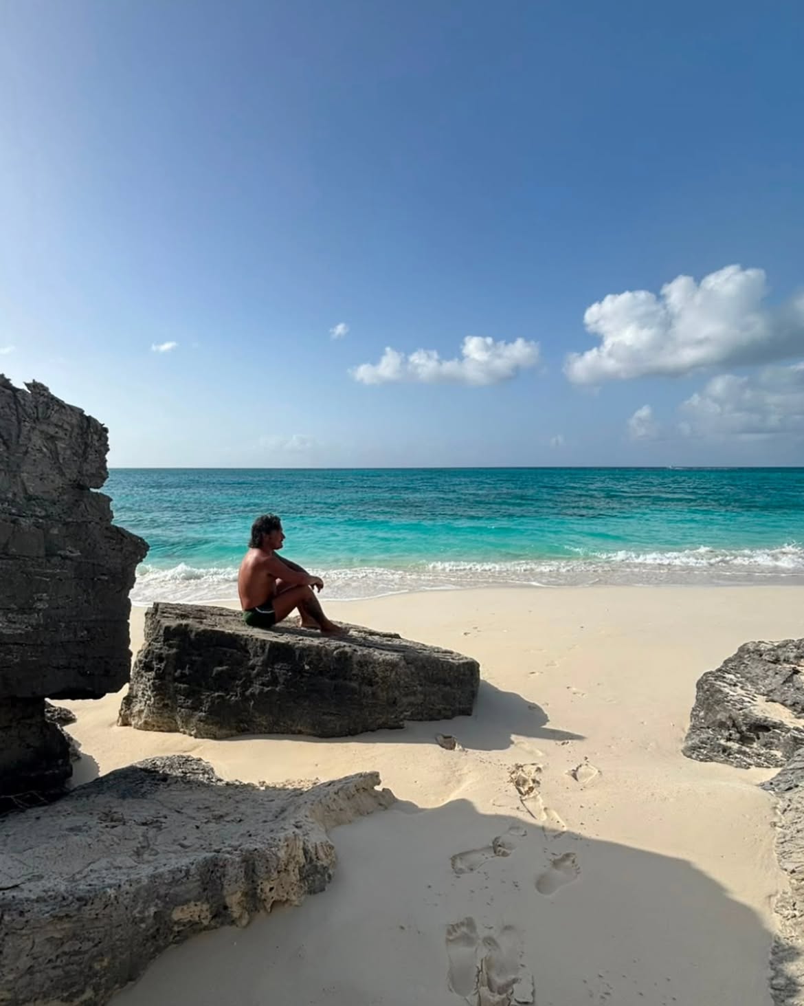 Diego Torres disfrutando de sus vacaciones en la playa | Fuente: Instagram/diegotorresmusica