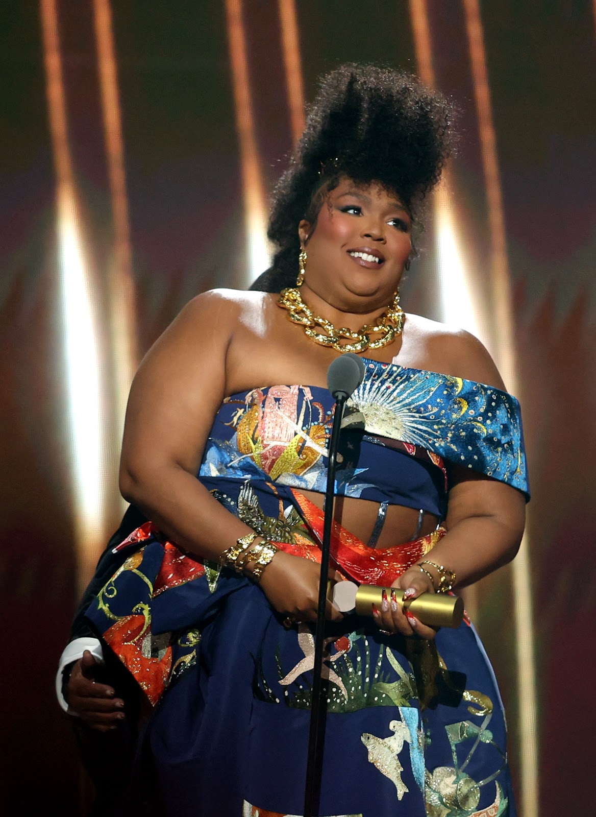 Lizzo durante los People's Choice Awards 2022 el 6 de diciembre de 2022, en Santa Mónica, California. | Fuente: Getty Images