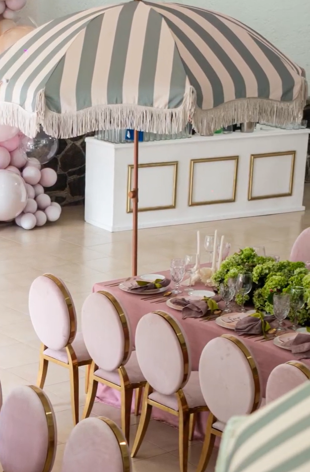 El espacio decorado donde Dulce María celebró el bautismo de su segunda hija | Fuente: Instagram/dulcemaria