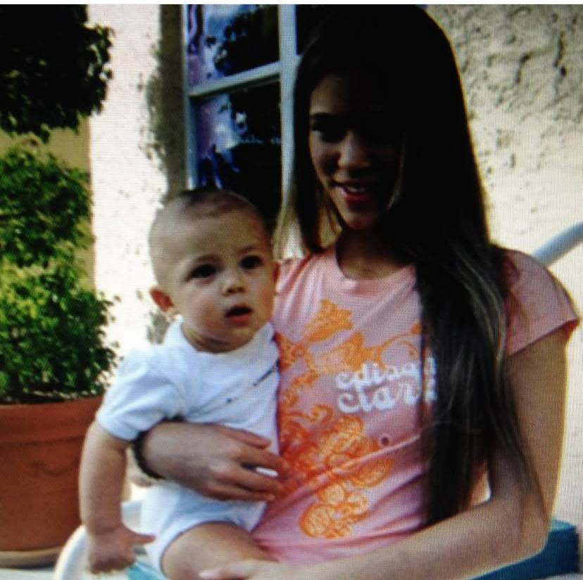 Ximena Duque con su hijo Cristan | Fuente: Instagram/ximenaduque