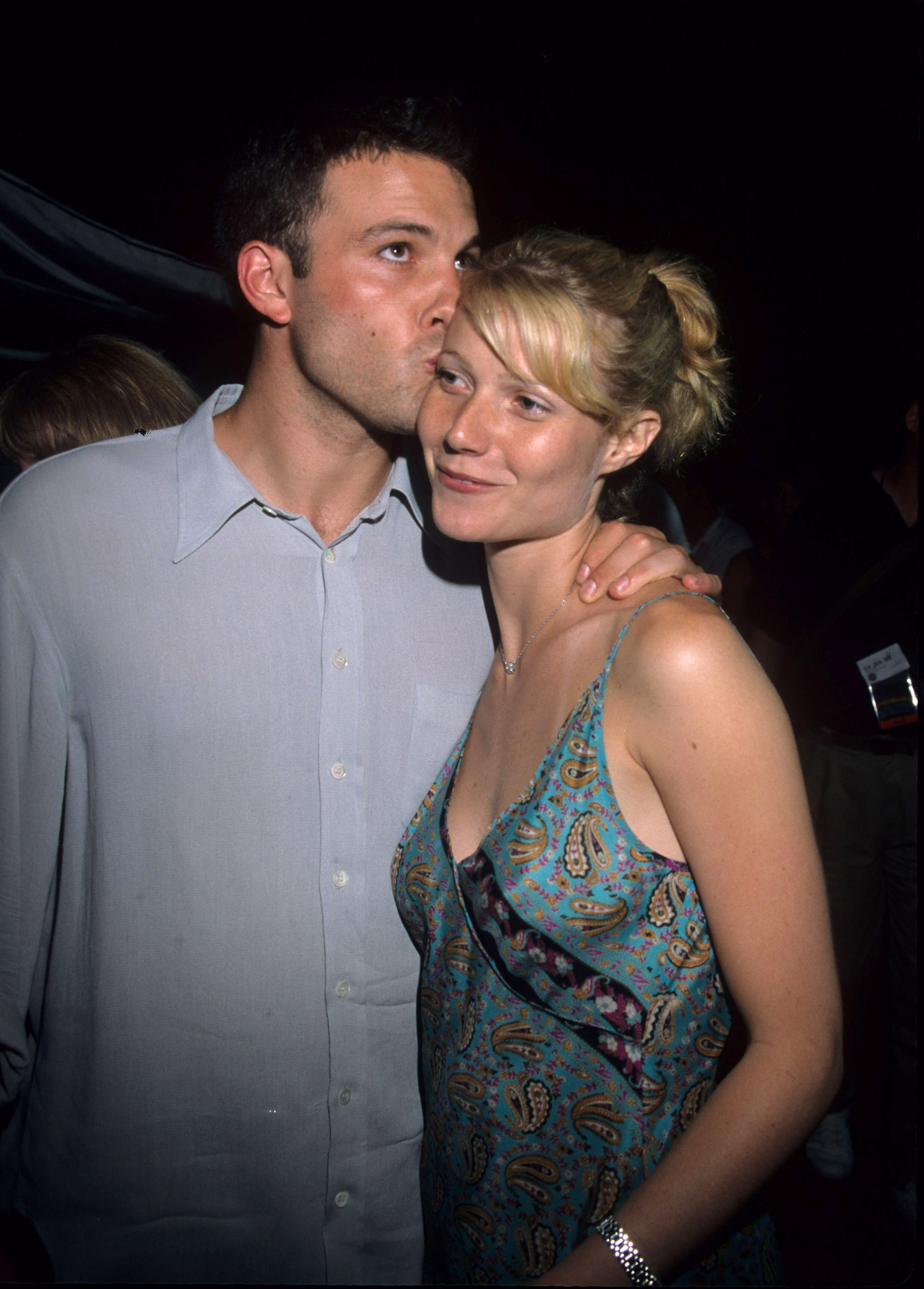 Ben Affleck y Gwyneth Paltrow en el estreno de "Armageddon", 1998 | Foto: Getty Images