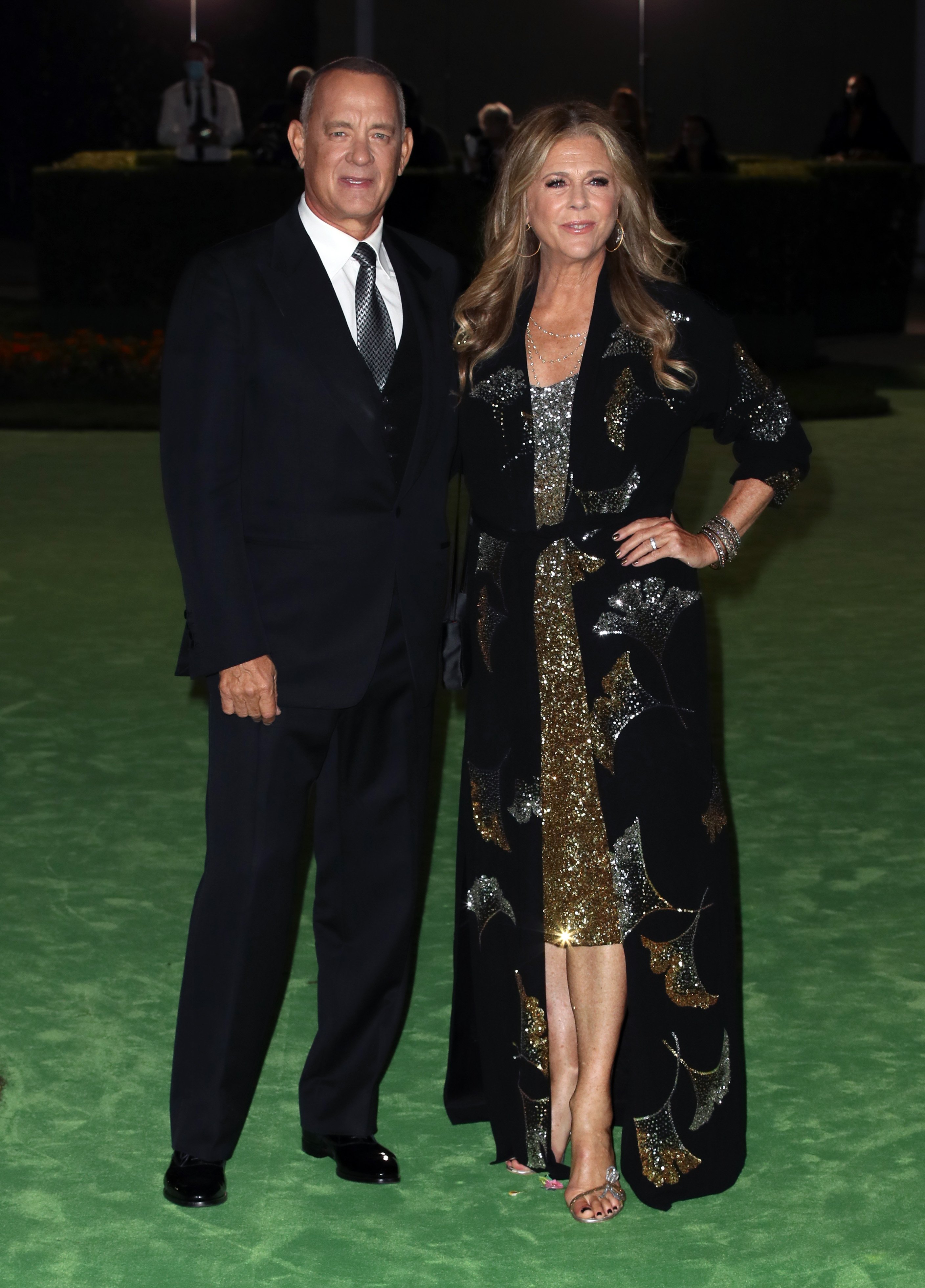 Tom Hanks y Rita Wilson asisten a la gala inaugural del Museo de la Academia de Cine en el Museo de la Academia de Cine el 25 de septiembre de 2021 en Los Ángeles, California | Foto: Getty Images