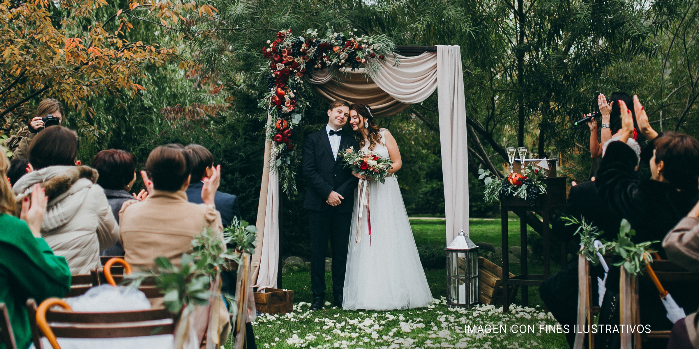 Una novia y un novio | Foto: Shutterstock