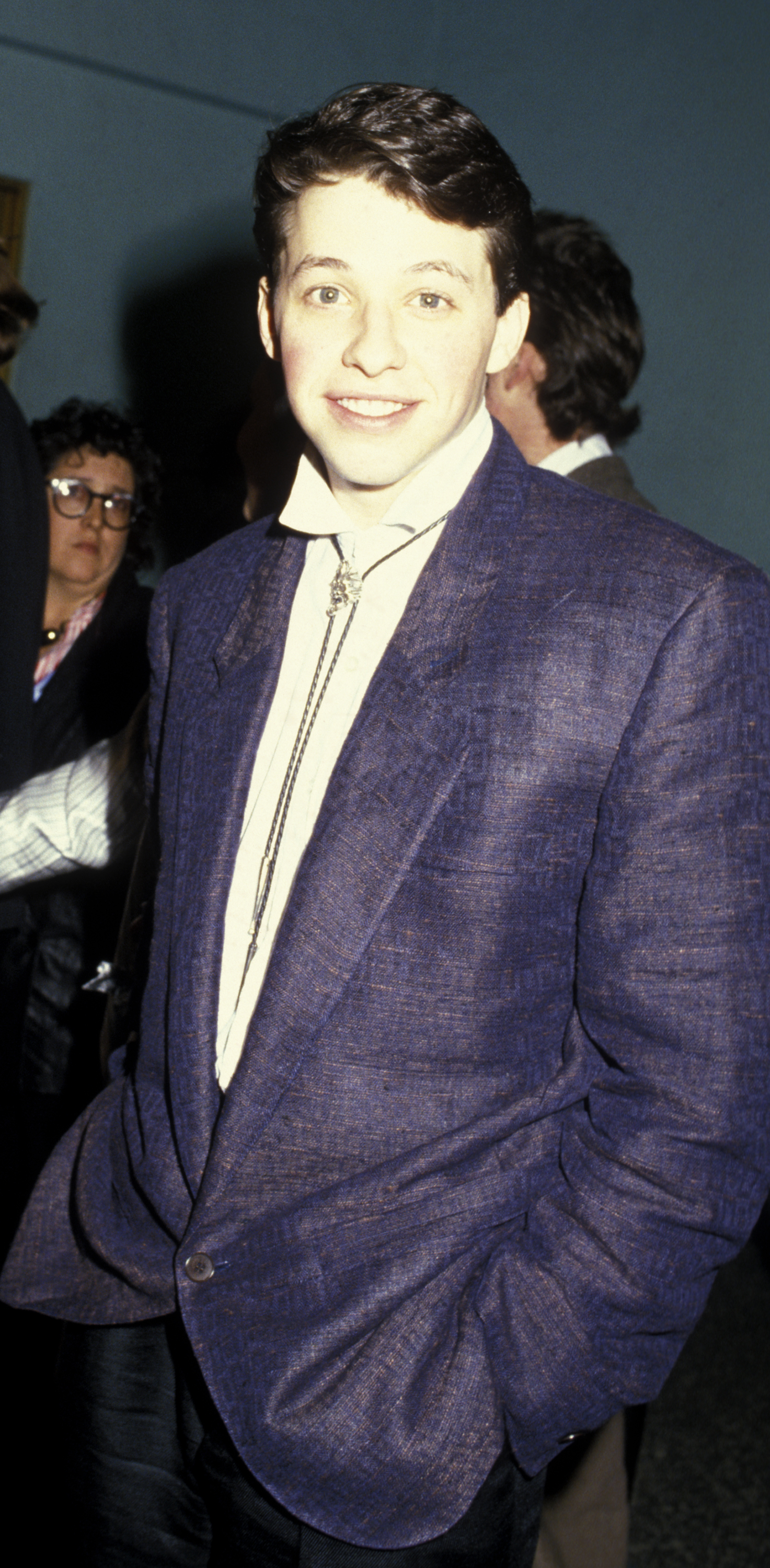 Jon Cryer asiste al estreno de "Pretty in Pink" el 29 de enero de 1986 | Fuente: Getty Images