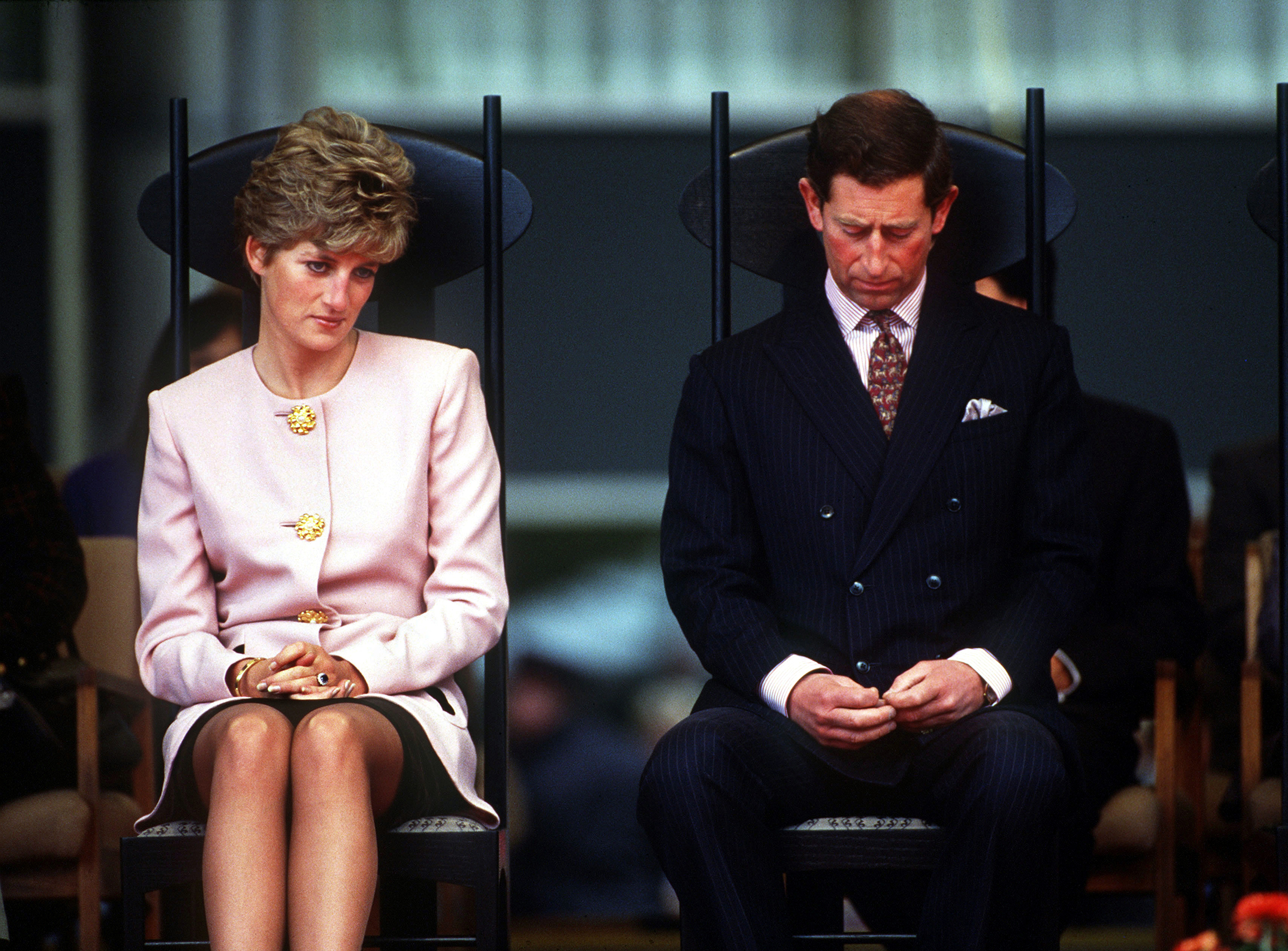 La princesa Diana y el rey Charles III en una ceremonia de bienvenida en Toronto, Canadá, el 1 de octubre de 1991 | Foto: Getty Images