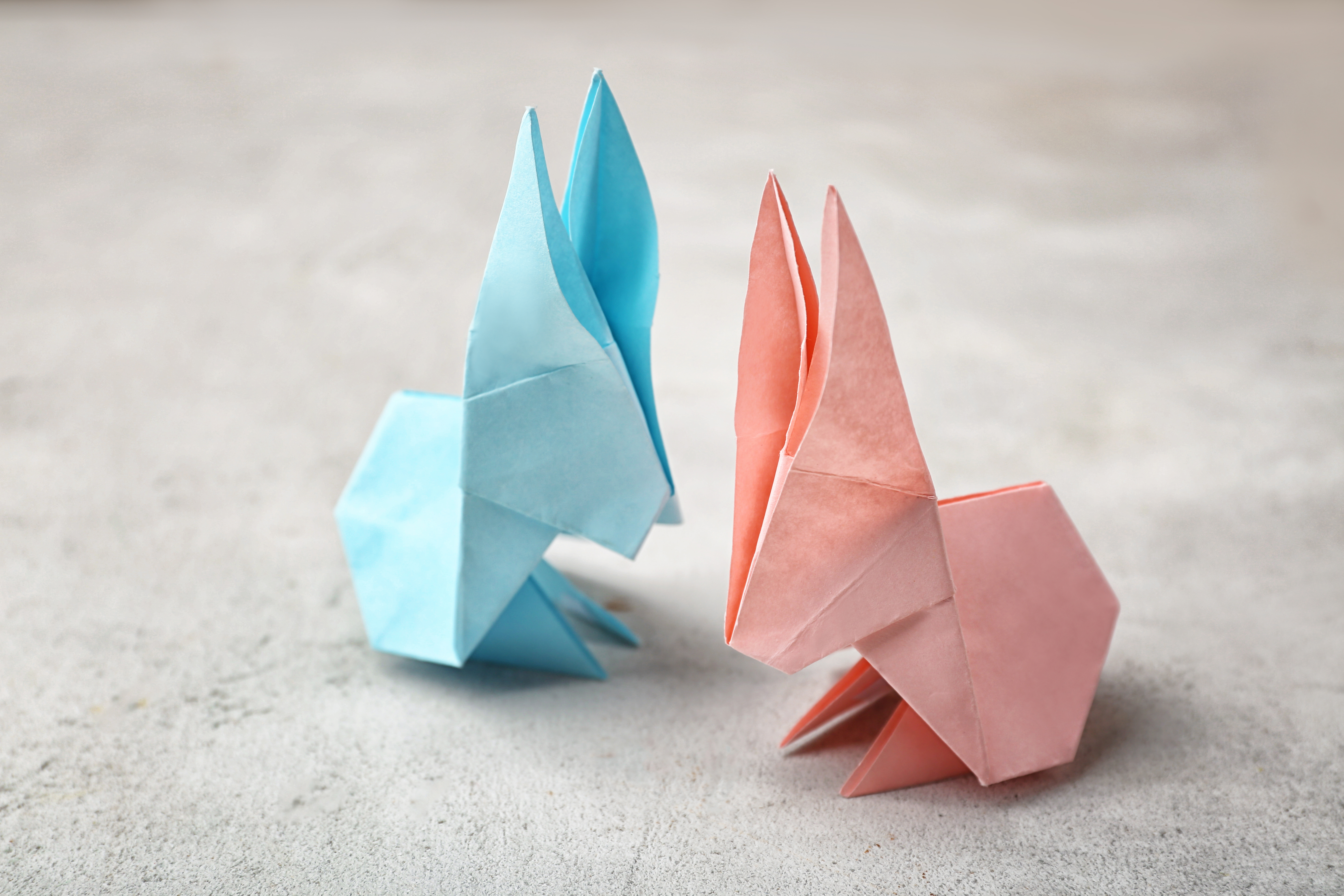 Conejitos de papel de origami | Fuente: Shutterstock
