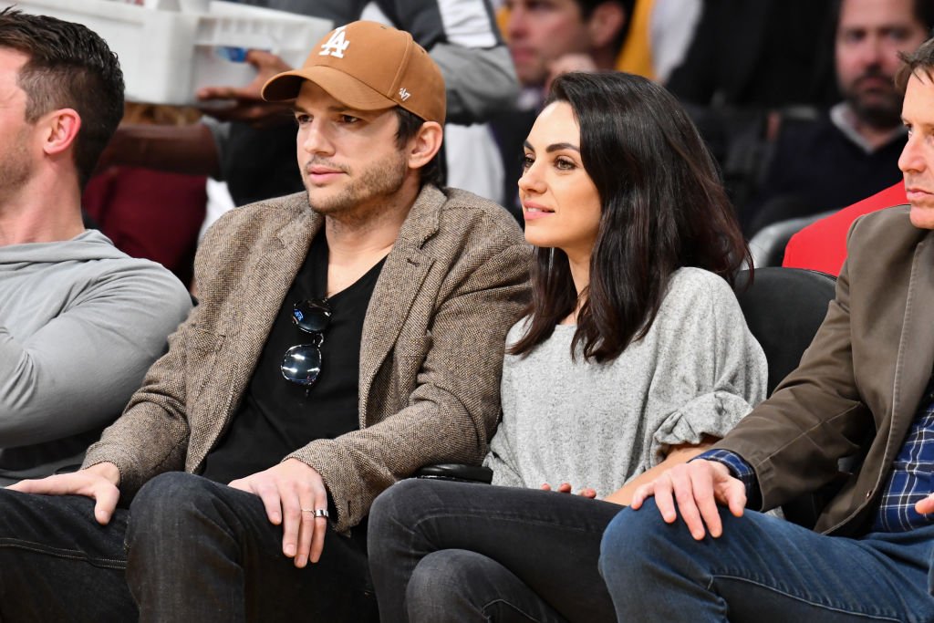 Ashton Kutcher y Mila Kunis en Los Angeles el 29 de enero de 2019 | Fuente: Getty Images