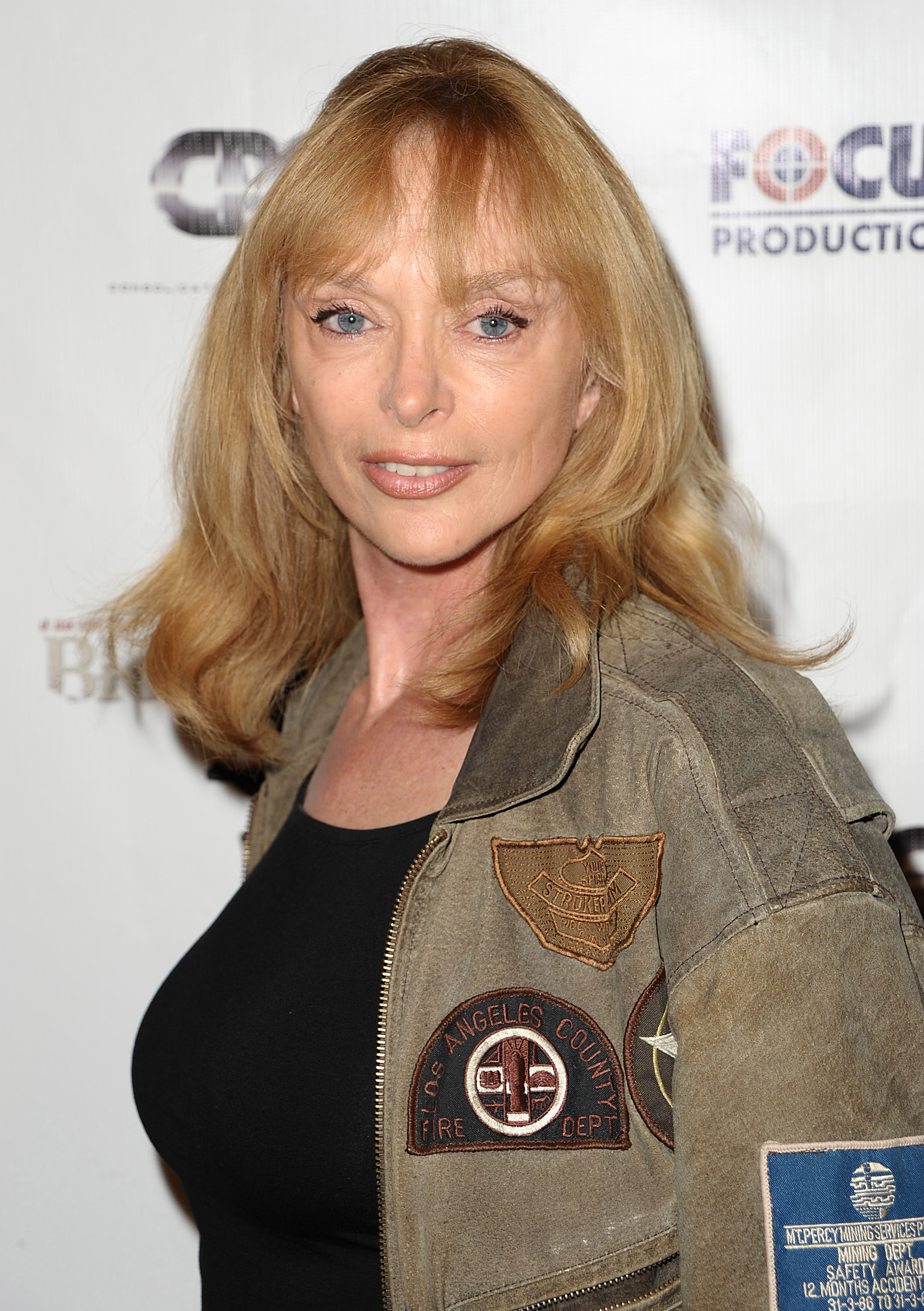 La estrella de los 70 en el estreno de "Blood River" en el Teatro Egipcio el 24 de marzo de 2009 en Hollywood, California. | Fuente: Getty Images