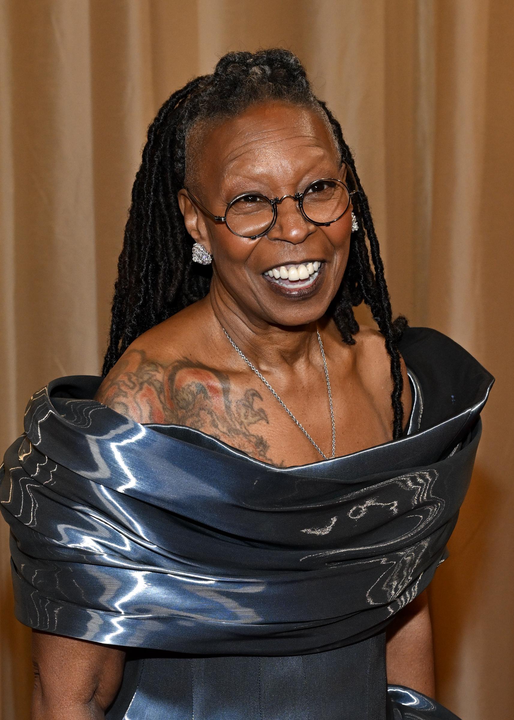 Whoopi Goldberg en la 97ª edición de los Oscar celebrada en el Dolby Theatre el 02 de marzo de 2025, en Hollywood, California. | Fuente: Getty Images