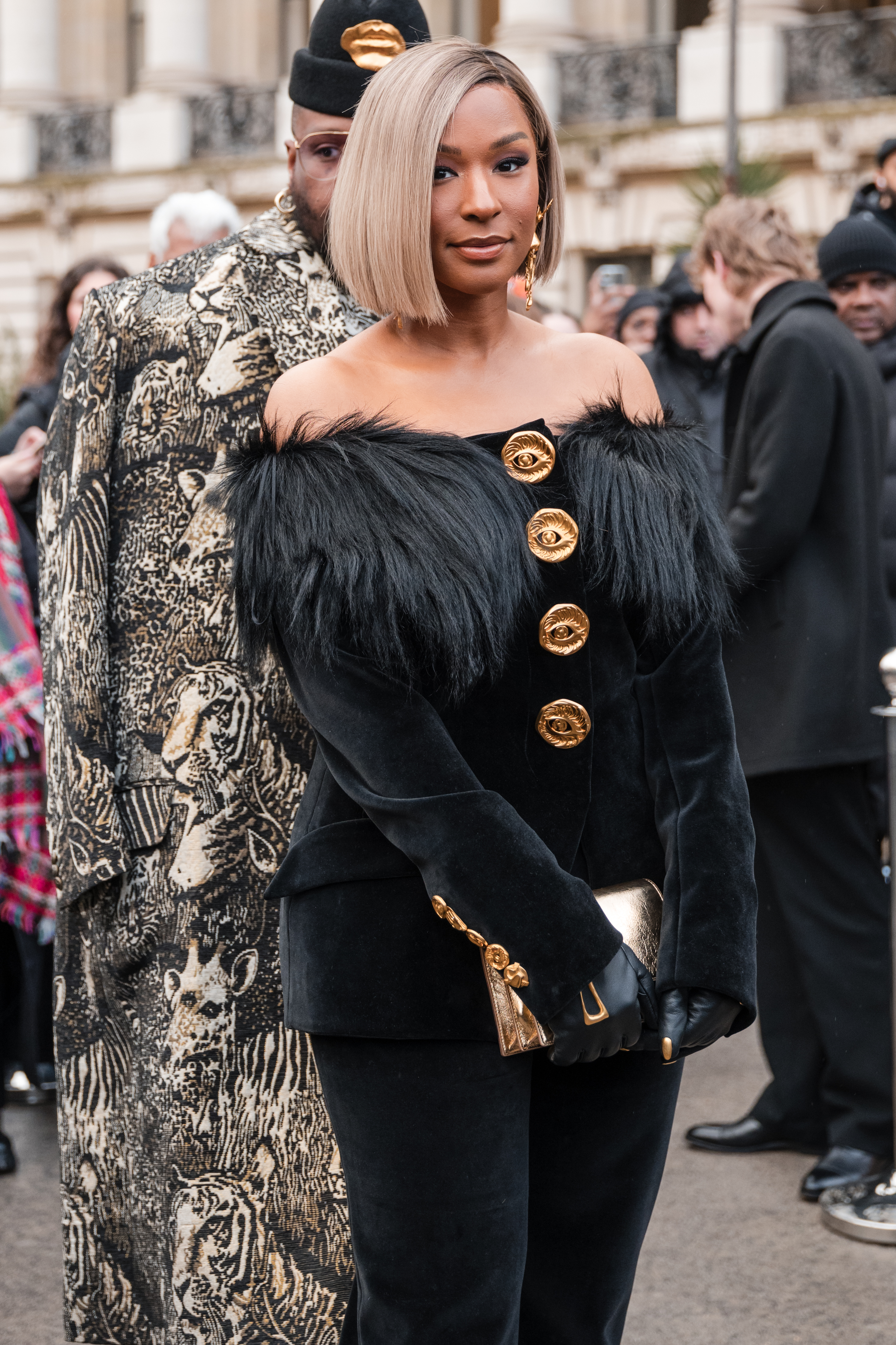 Savannah James asiste a la Semana de la Moda de París el 22 de enero de 2024, en París, Francia | Foto: Getty Images