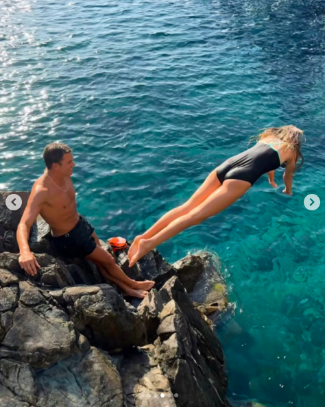 Tom y Vivian Brady disfrutando de un día de playa. | Fuente: Instagram/tombrady