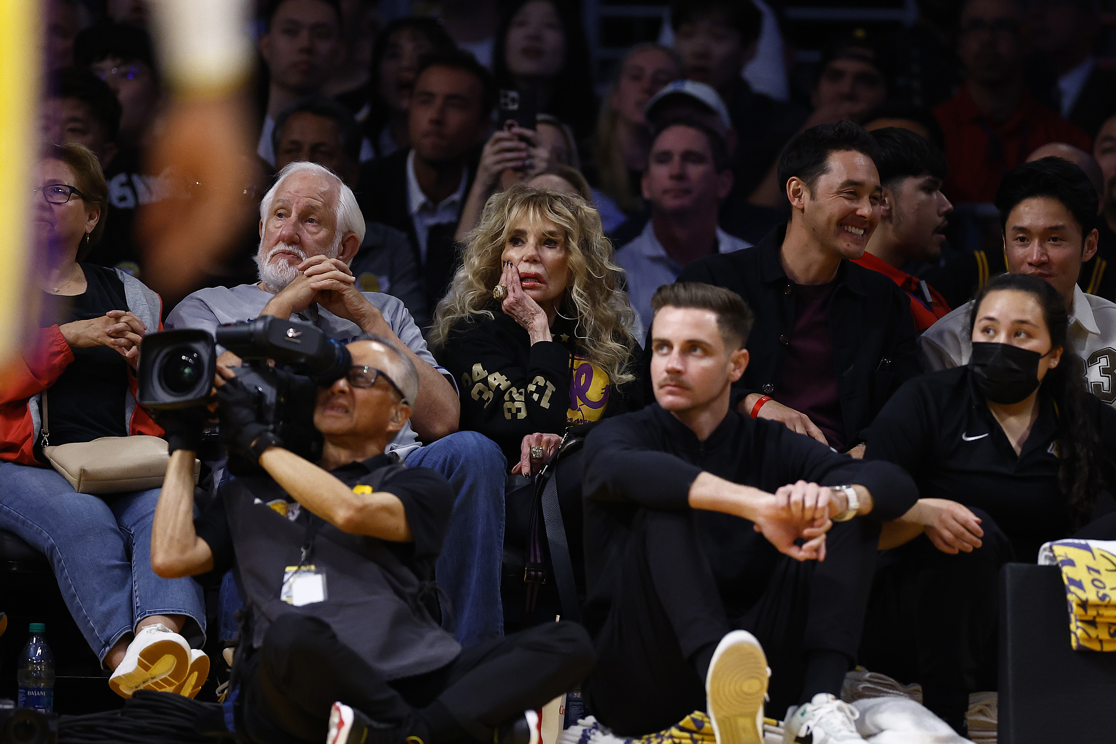 Dyan Cannon asiste a un partido entre los Golden State Warriors y Los Angeles Lakers el 9 de abril de 2024 | Fuente: Getty Images