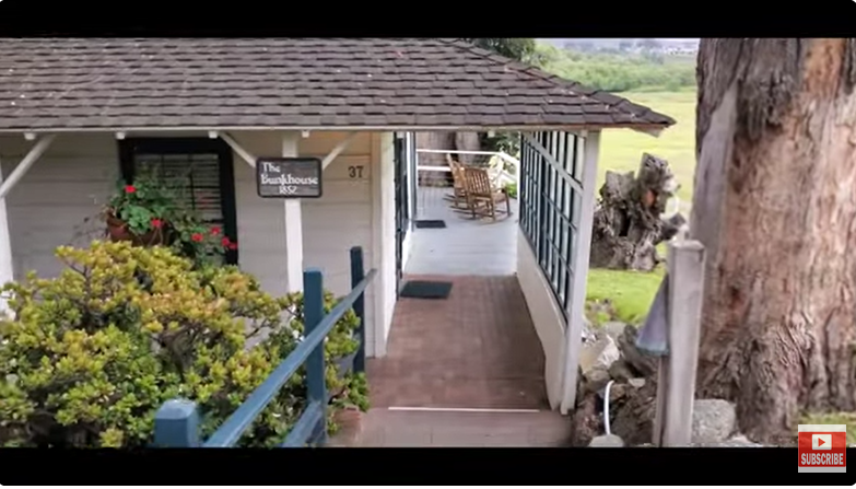 Rancho Mission de Clint Eastwood de un vídeo del 29 de mayo de 2021. | Fuente: Youtube/@rosieokelly