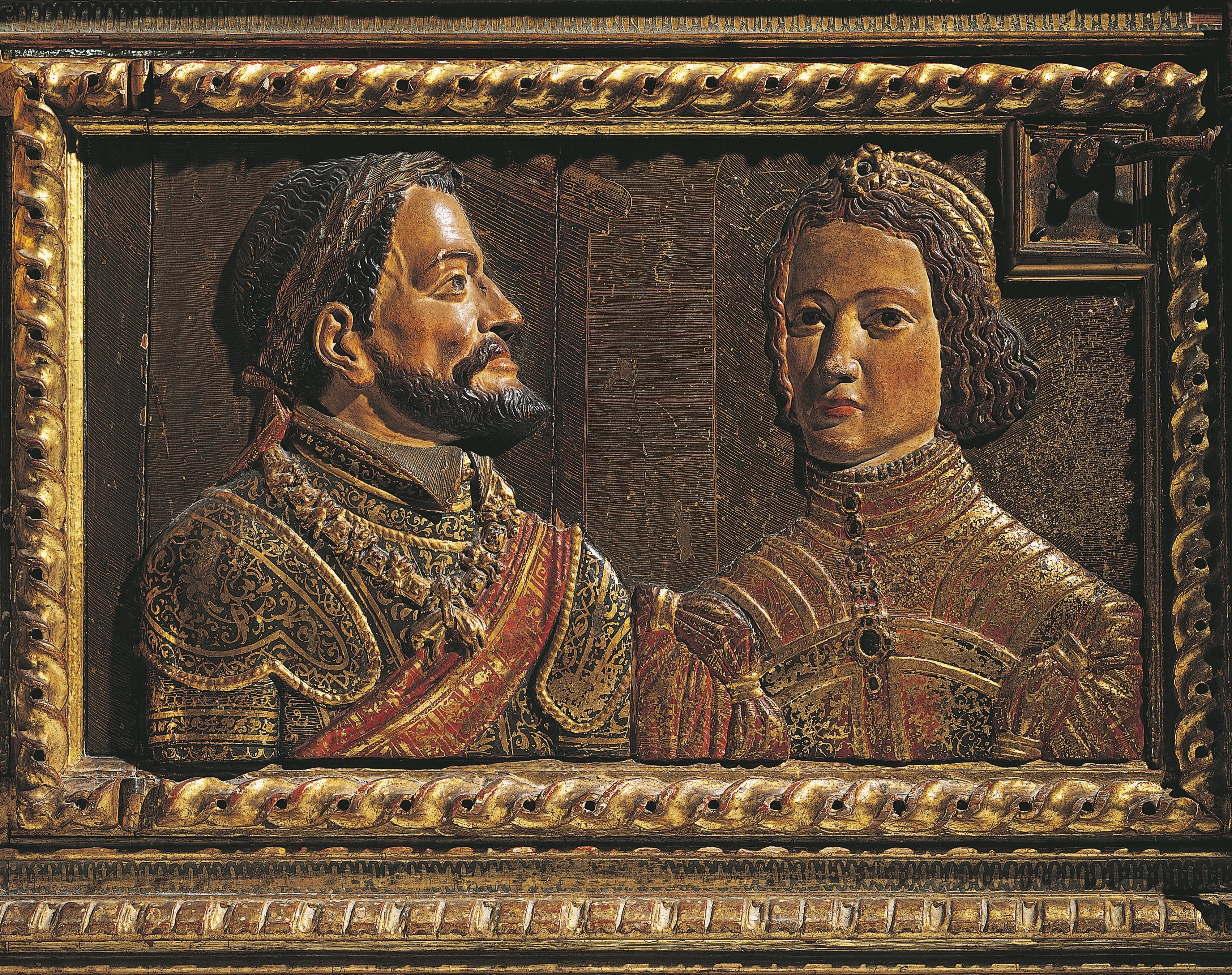 Carlos I de España y su esposa, Isabel de Portugal, en la catedral de Granada. | Foto: Getty Images